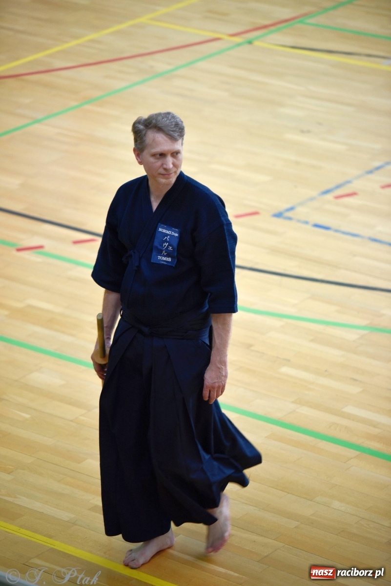 Zdjęcie w galerii na portalu naszraciborz.pl: W arenie przy Łąkowej trwają mistrzostwa Polski w Jodo i Iaido [FOTO] wiadomości z regionu