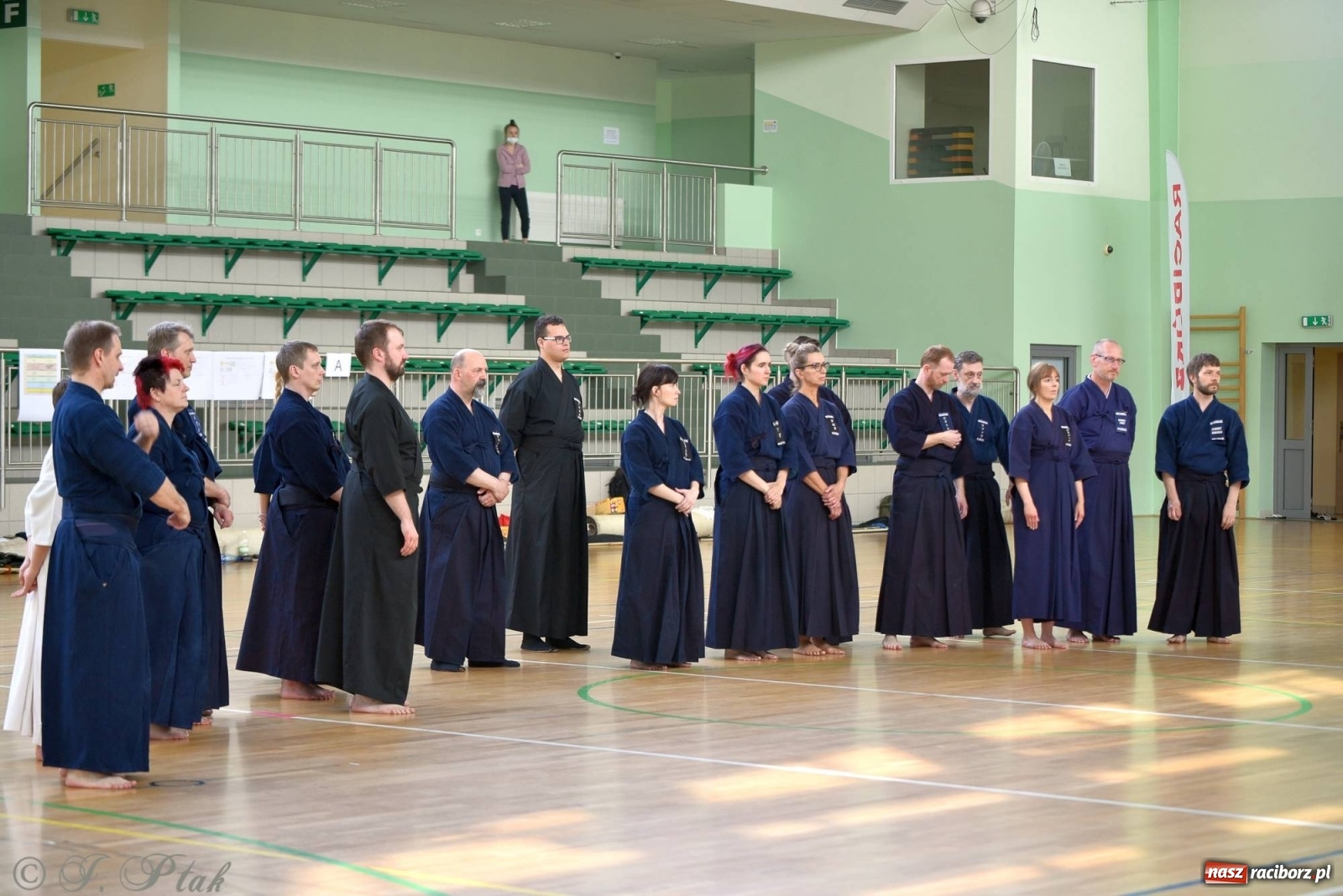 Zdjęcie w galerii na portalu naszraciborz.pl: W arenie przy Łąkowej trwają mistrzostwa Polski w Jodo i Iaido [FOTO] wiadomości z regionu