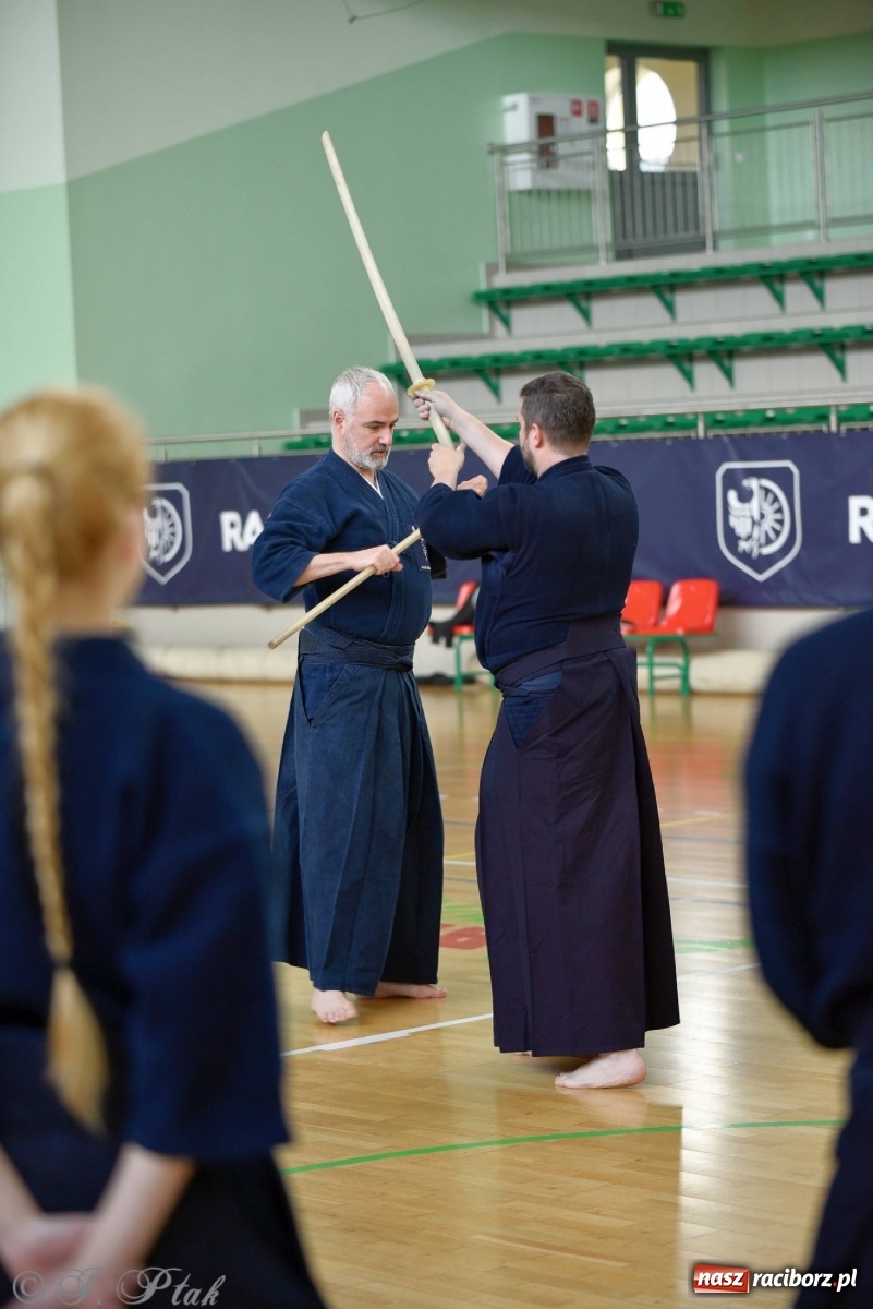 Zdjęcie w galerii na portalu naszraciborz.pl: W arenie przy Łąkowej trwają mistrzostwa Polski w Jodo i Iaido [FOTO] wiadomości z regionu