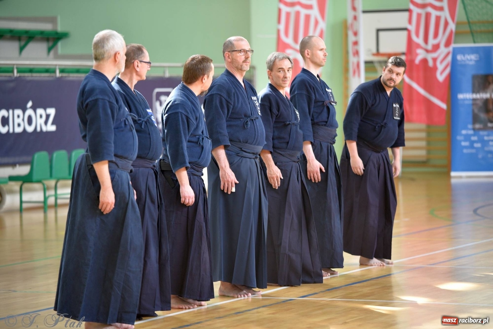 Zdjęcie w galerii na portalu naszraciborz.pl: W arenie przy Łąkowej trwają mistrzostwa Polski w Jodo i Iaido [FOTO] wiadomości z regionu
