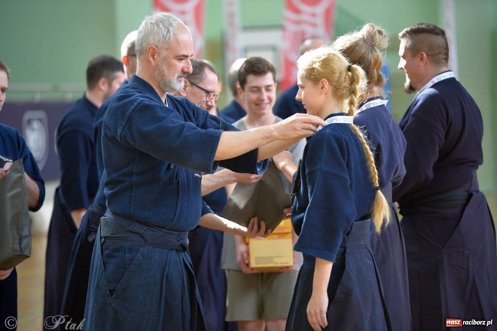 Zdjęcie w galerii na portalu naszraciborz.pl: W arenie przy Łąkowej trwają mistrzostwa Polski w Jodo i Iaido [FOTO] wiadomości z regionu