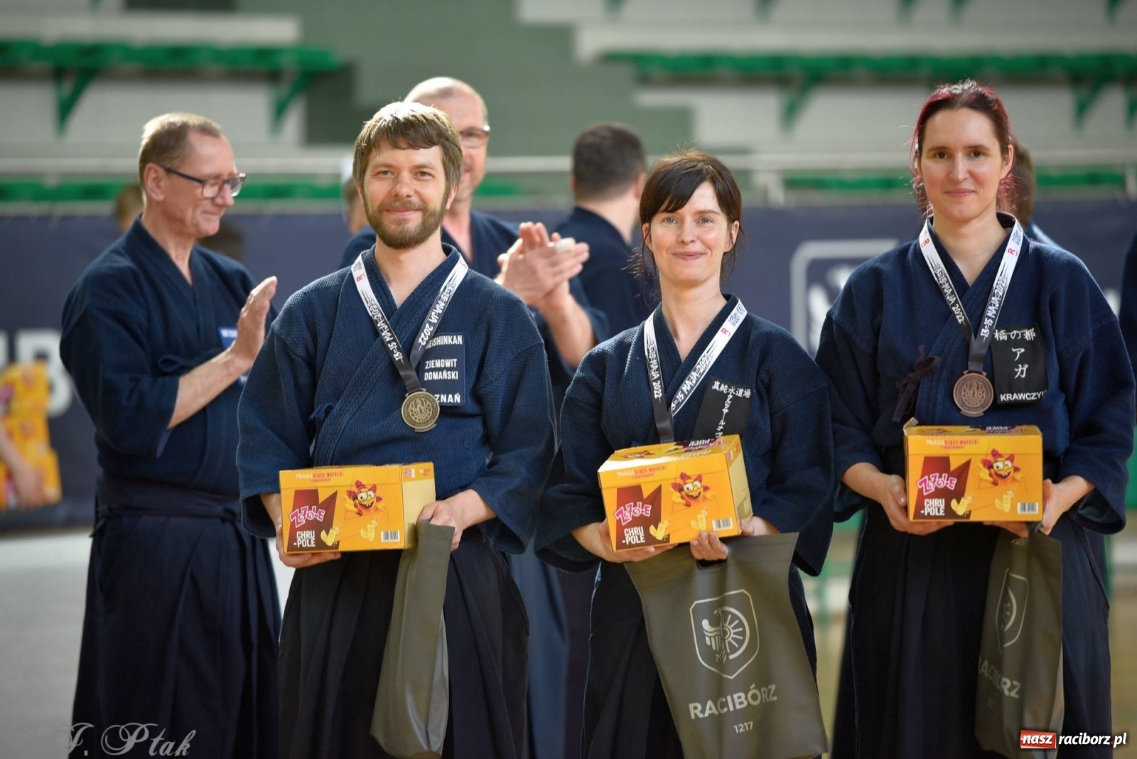 Zdjęcie w galerii na portalu naszraciborz.pl: W arenie przy Łąkowej trwają mistrzostwa Polski w Jodo i Iaido [FOTO] wiadomości z regionu