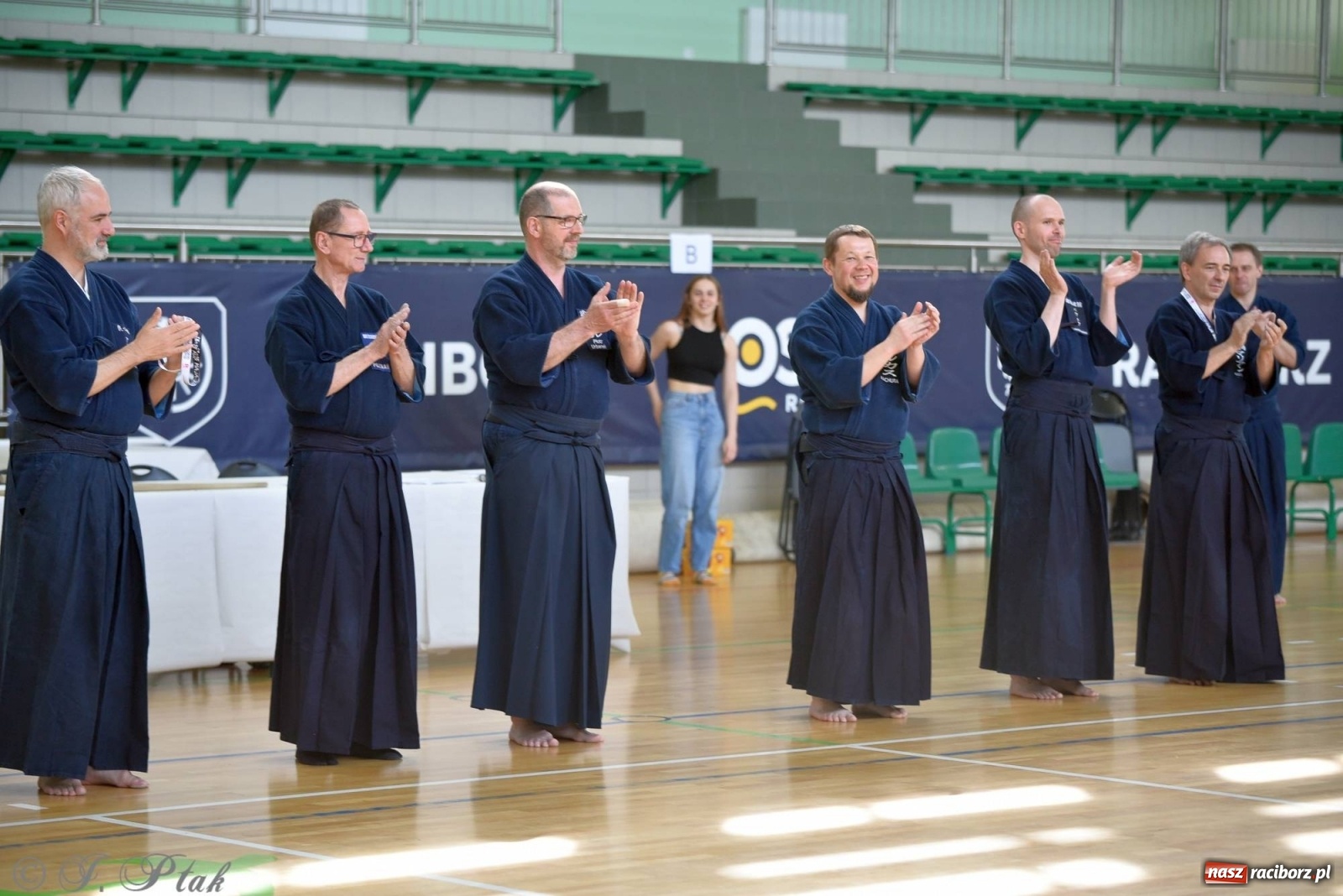 Zdjęcie w galerii na portalu naszraciborz.pl: W arenie przy Łąkowej trwają mistrzostwa Polski w Jodo i Iaido [FOTO] wiadomości z regionu