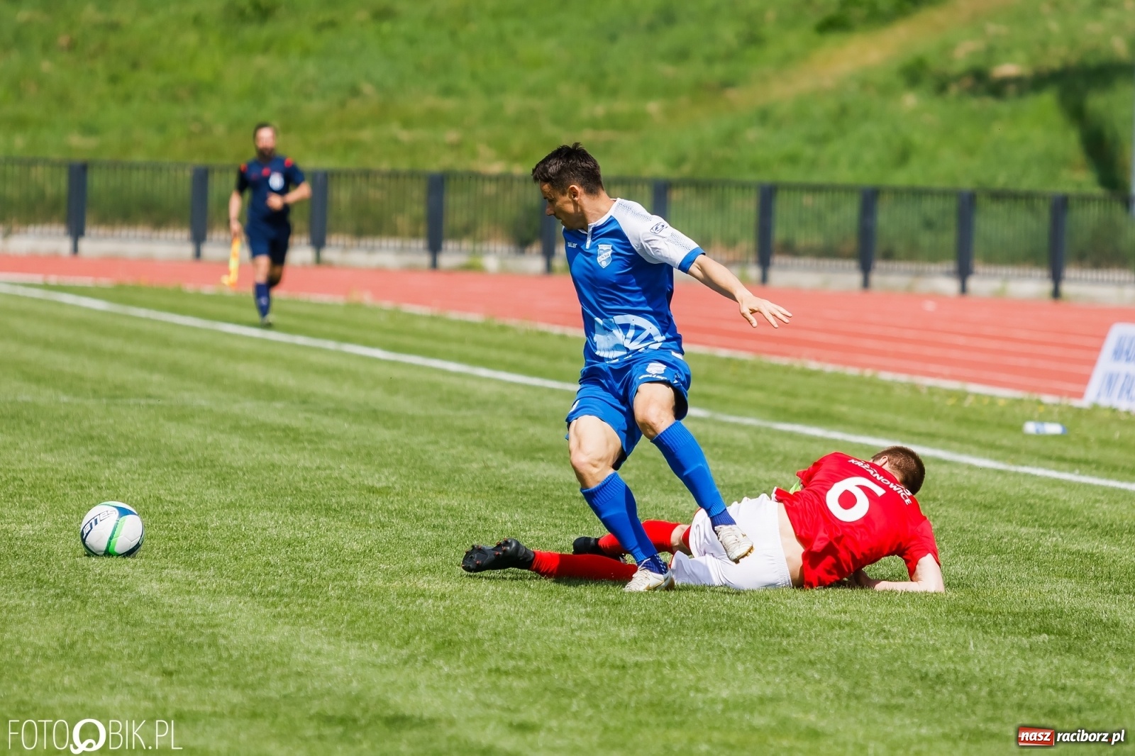 Zdjęcie w galerii na portalu naszraciborz.pl: Unia Krzanowice pokonała i fotel lidera zachowała [FOTO] wiadomości z regionu
