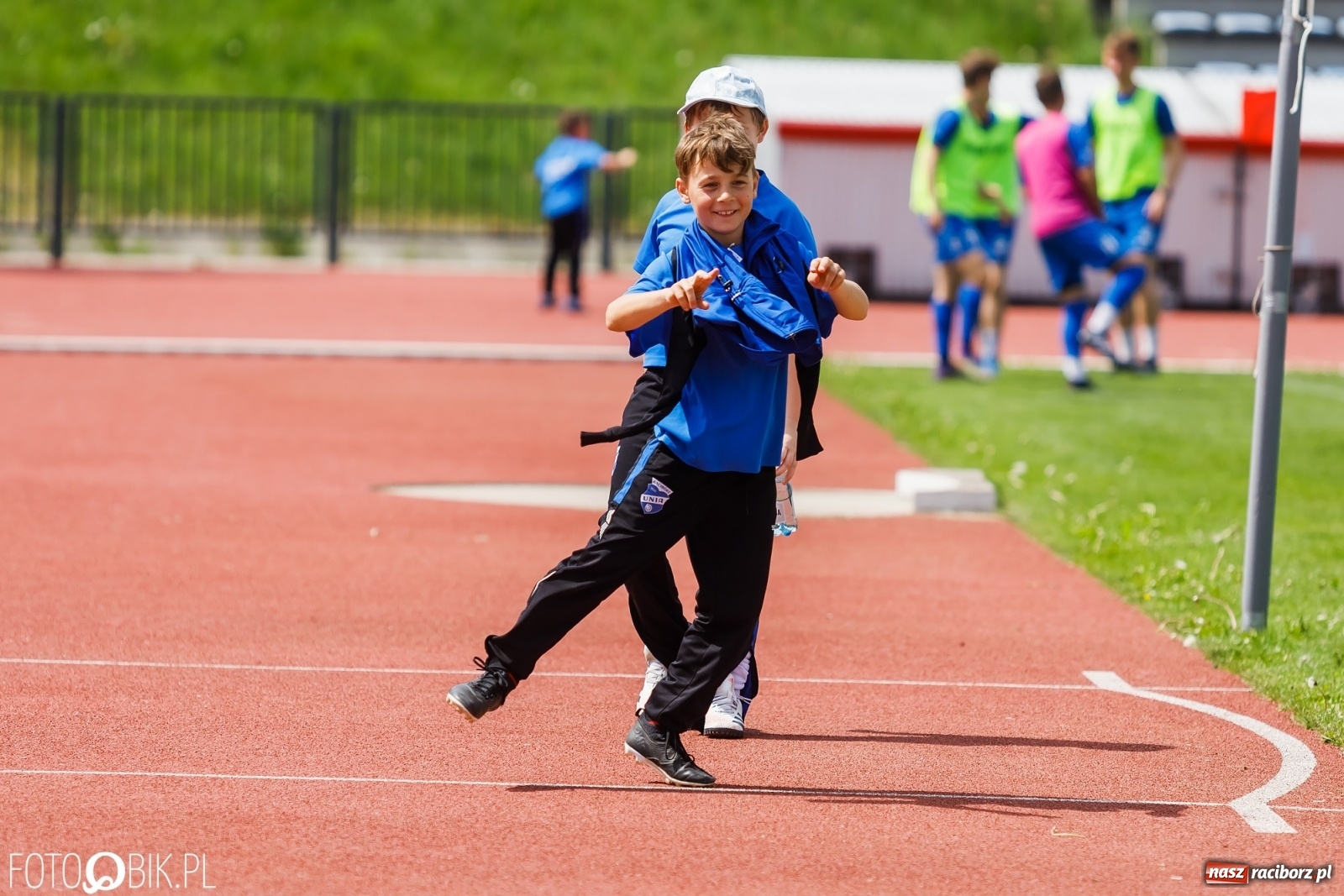 Zdjęcie w galerii na portalu naszraciborz.pl: Unia Krzanowice pokonała i fotel lidera zachowała [FOTO] wiadomości z regionu