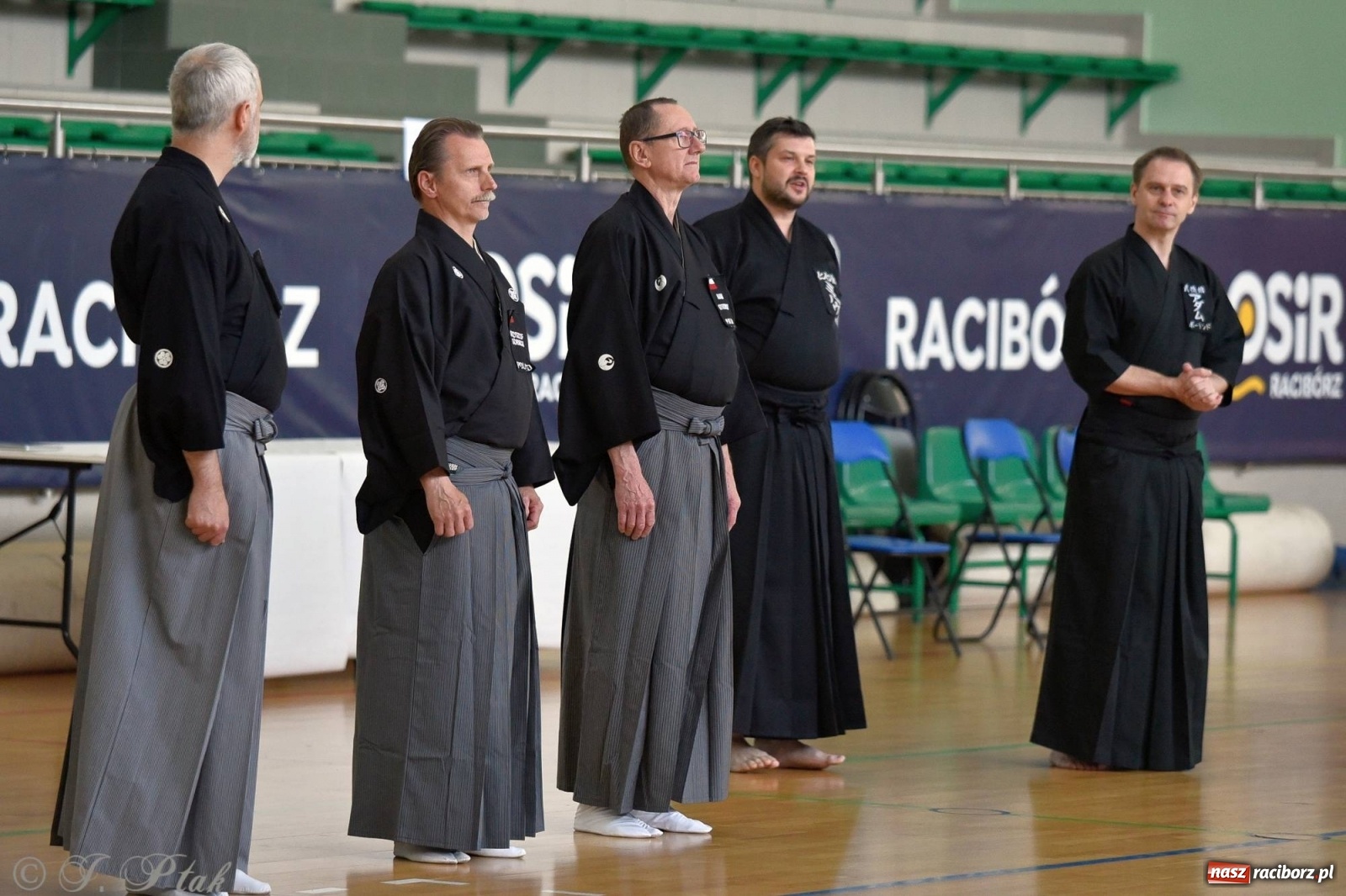 Zdjęcie w galerii na portalu naszraciborz.pl: Mistrzowie miecza rywalizują w Raciborzu [FOTO] wiadomości z regionu