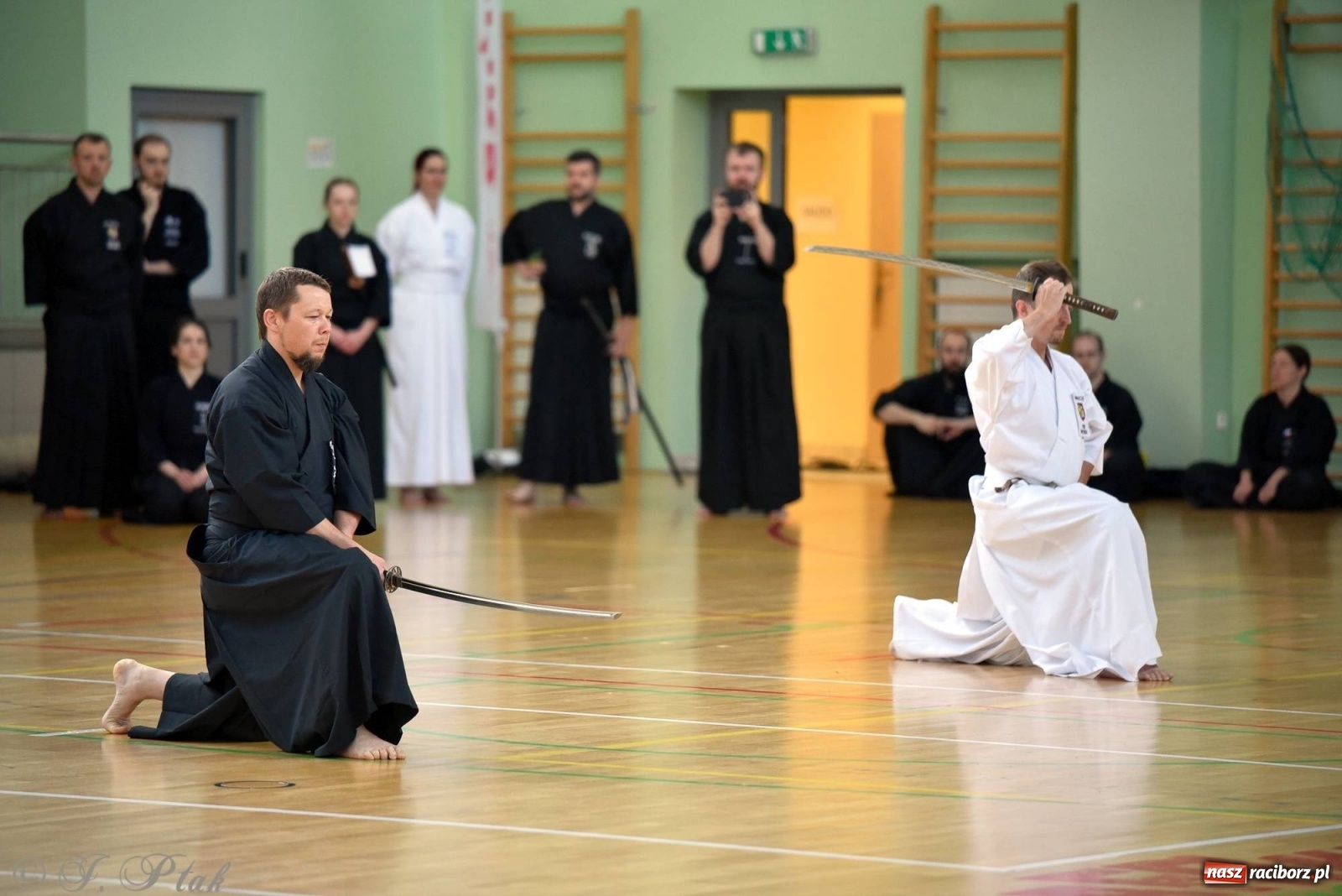 Zdjęcie w galerii na portalu naszraciborz.pl: Mistrzowie miecza rywalizują w Raciborzu [FOTO] wiadomości z regionu