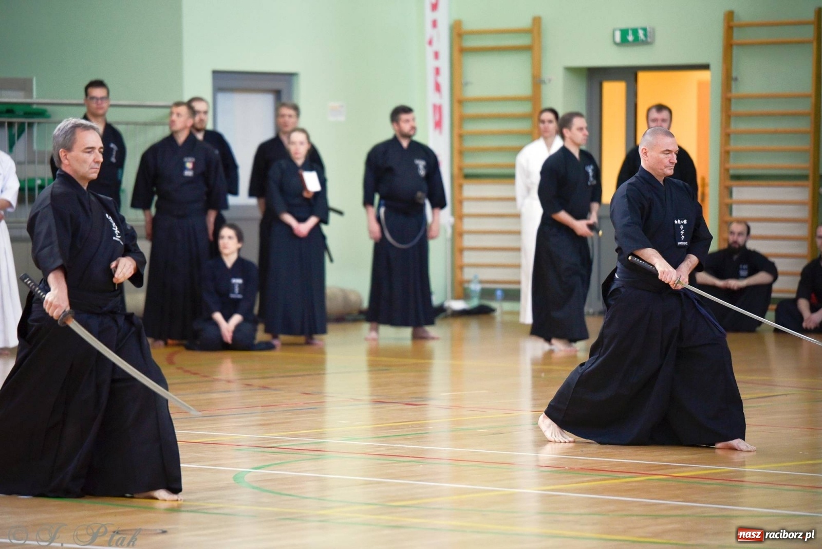 Zdjęcie w galerii na portalu naszraciborz.pl: Mistrzowie miecza rywalizują w Raciborzu [FOTO] wiadomości z regionu