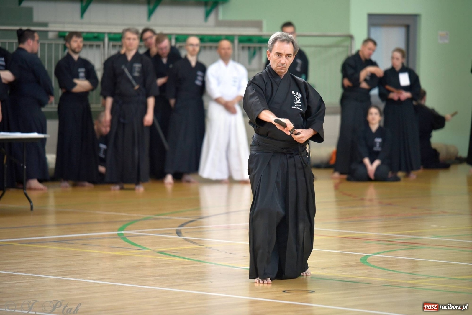Zdjęcie w galerii na portalu naszraciborz.pl: Mistrzowie miecza rywalizują w Raciborzu [FOTO] wiadomości z regionu