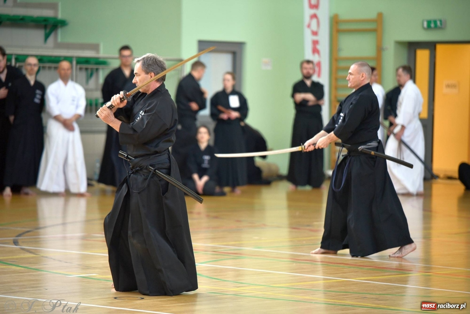 Zdjęcie w galerii na portalu naszraciborz.pl: Mistrzowie miecza rywalizują w Raciborzu [FOTO] wiadomości z regionu