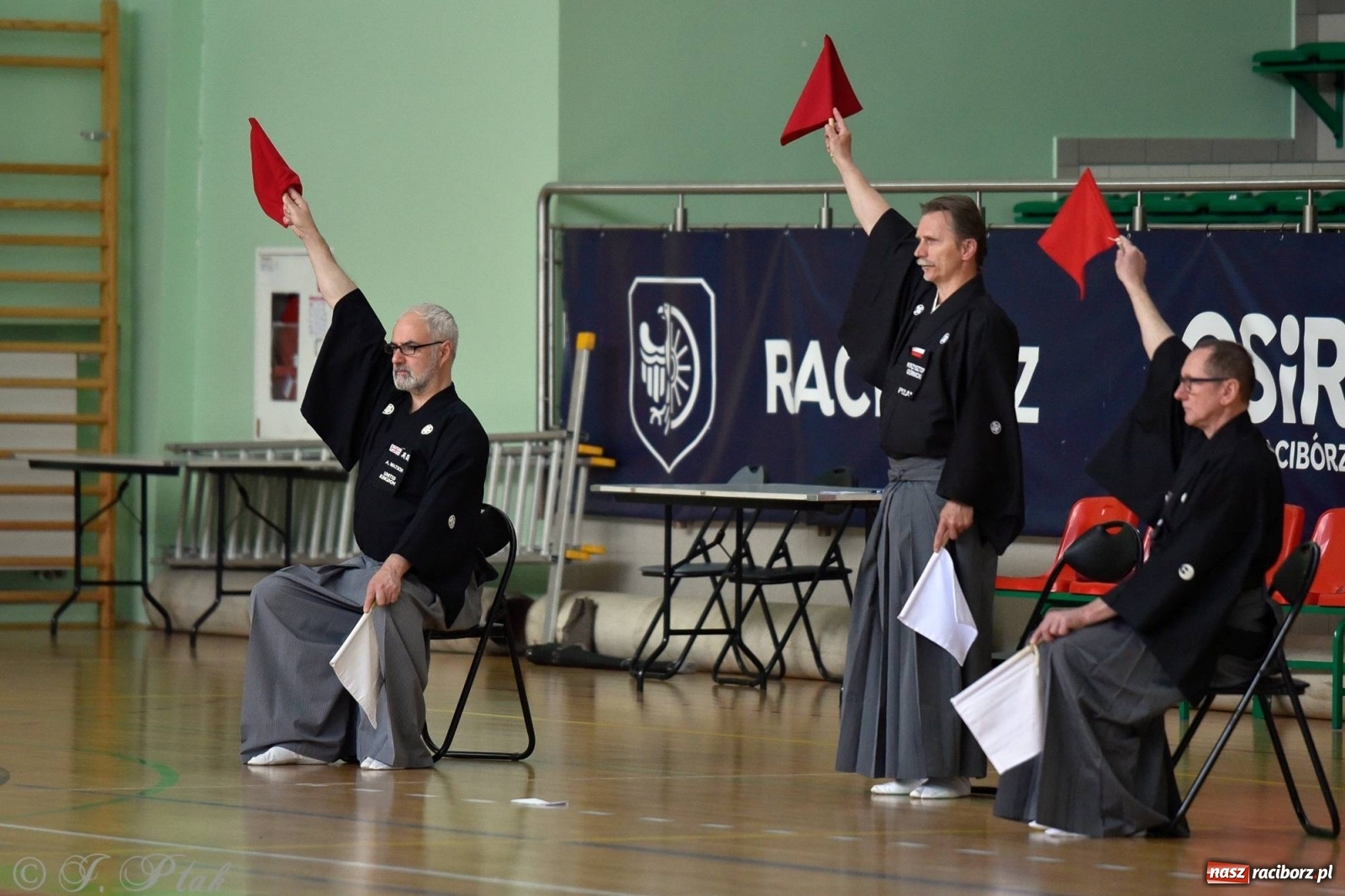 Zdjęcie w galerii na portalu naszraciborz.pl: Mistrzowie miecza rywalizują w Raciborzu [FOTO] wiadomości z regionu