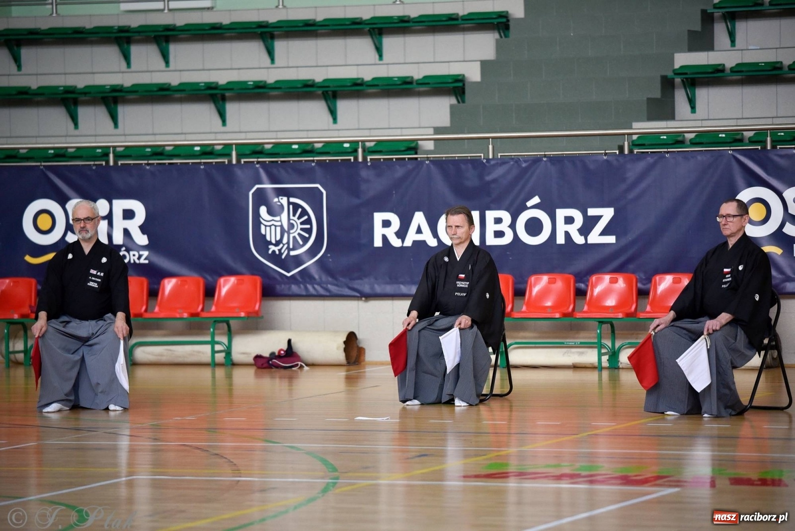 Zdjęcie w galerii na portalu naszraciborz.pl: Mistrzowie miecza rywalizują w Raciborzu [FOTO] wiadomości z regionu