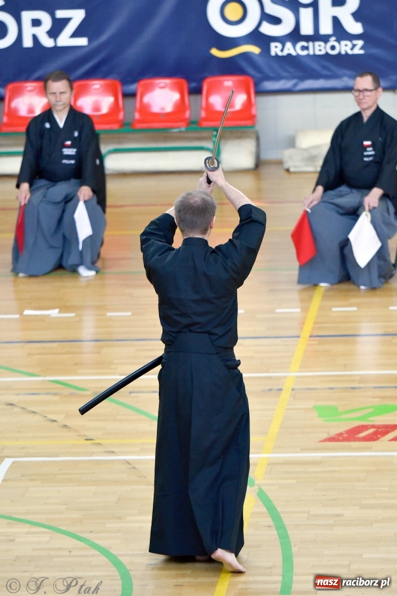 Zdjęcie w galerii na portalu naszraciborz.pl: Mistrzowie miecza rywalizują w Raciborzu [FOTO] wiadomości z regionu