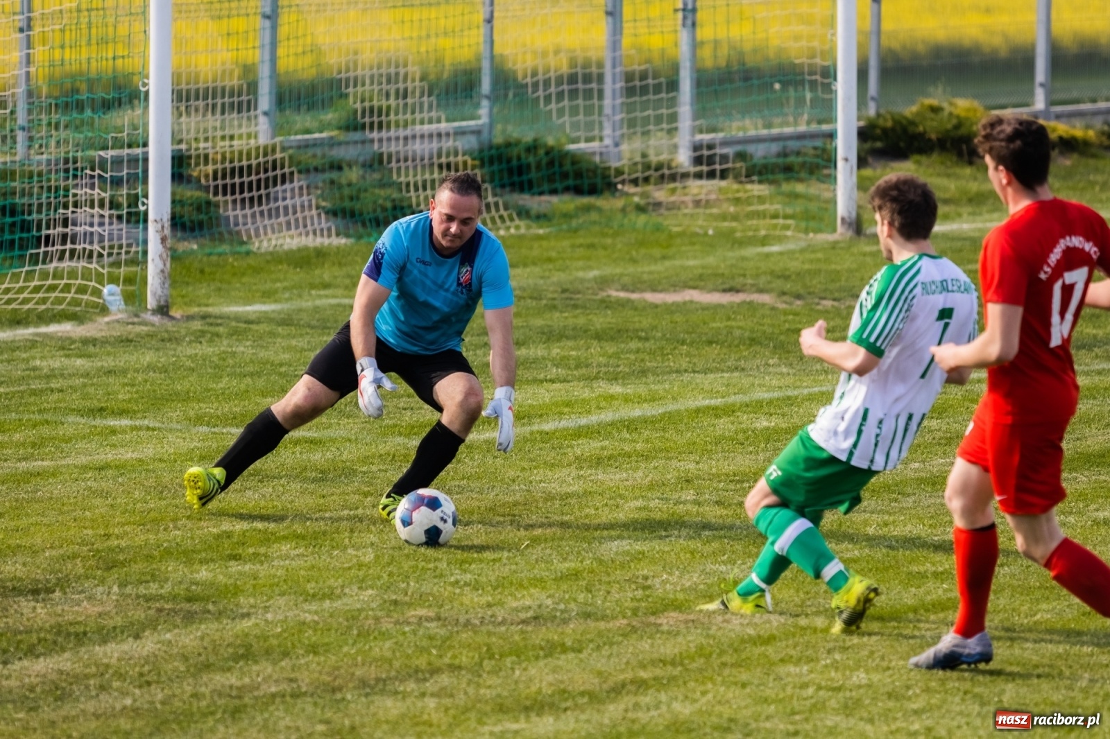Zdjęcie w galerii na portalu naszraciborz.pl: C klasa. Remis w starciu sąsiadów [FOTO] wiadomości z regionu
