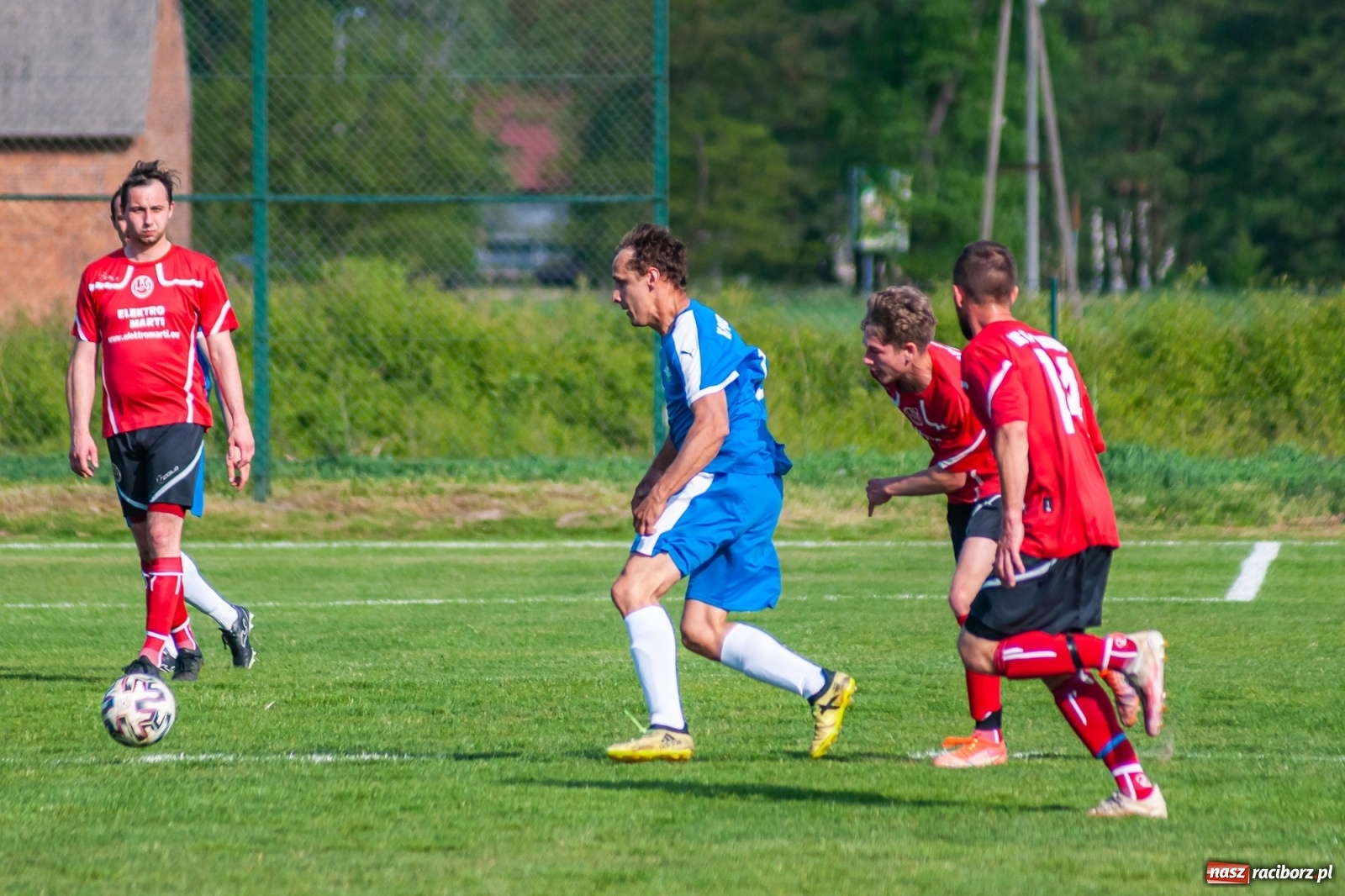 Zdjęcie w galerii na portalu naszraciborz.pl: Błędy Markowic przechyliły szalę zwycięstwa [FOTO] wiadomości z regionu