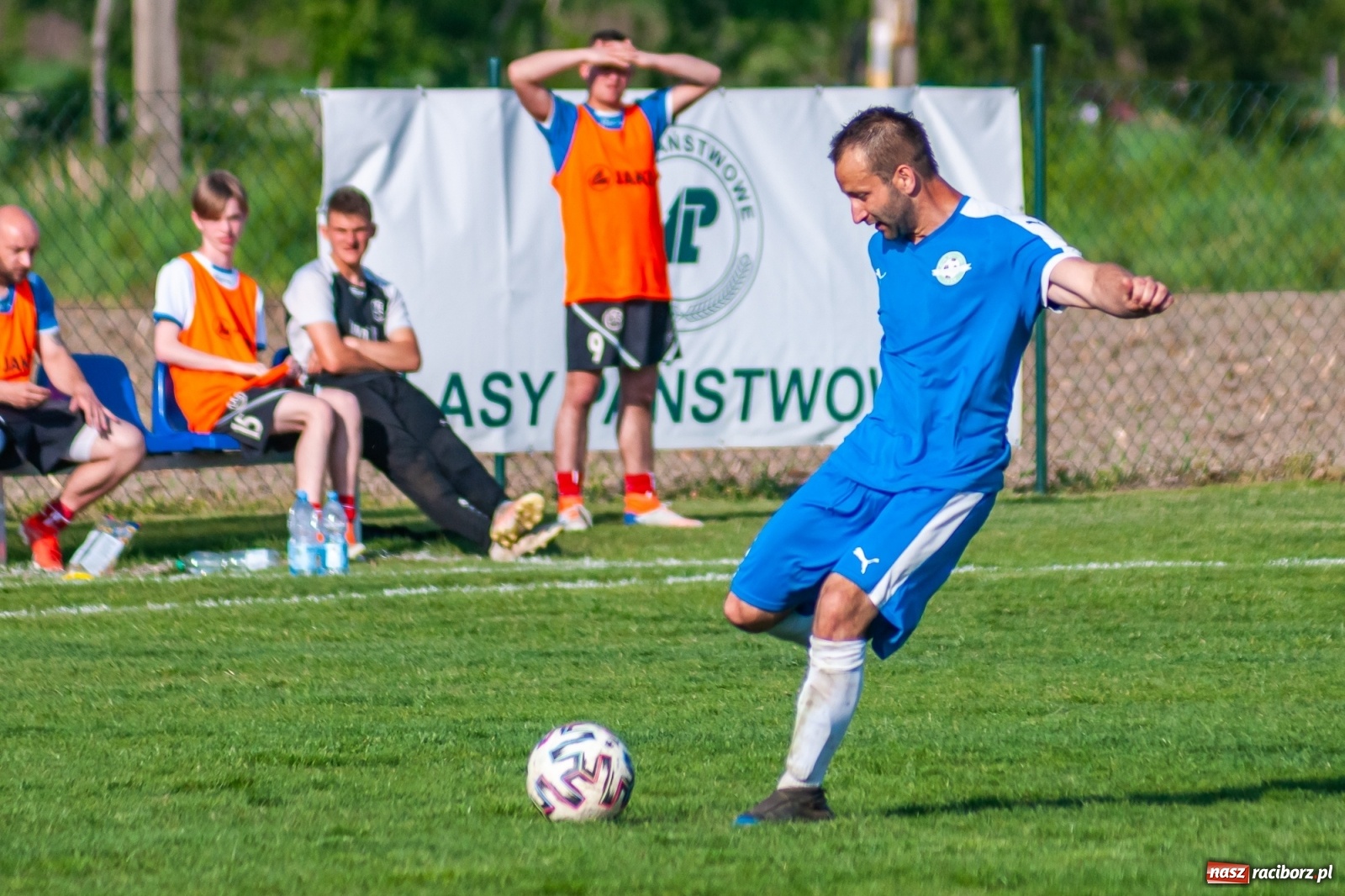 Zdjęcie w galerii na portalu naszraciborz.pl: Błędy Markowic przechyliły szalę zwycięstwa [FOTO] wiadomości z regionu