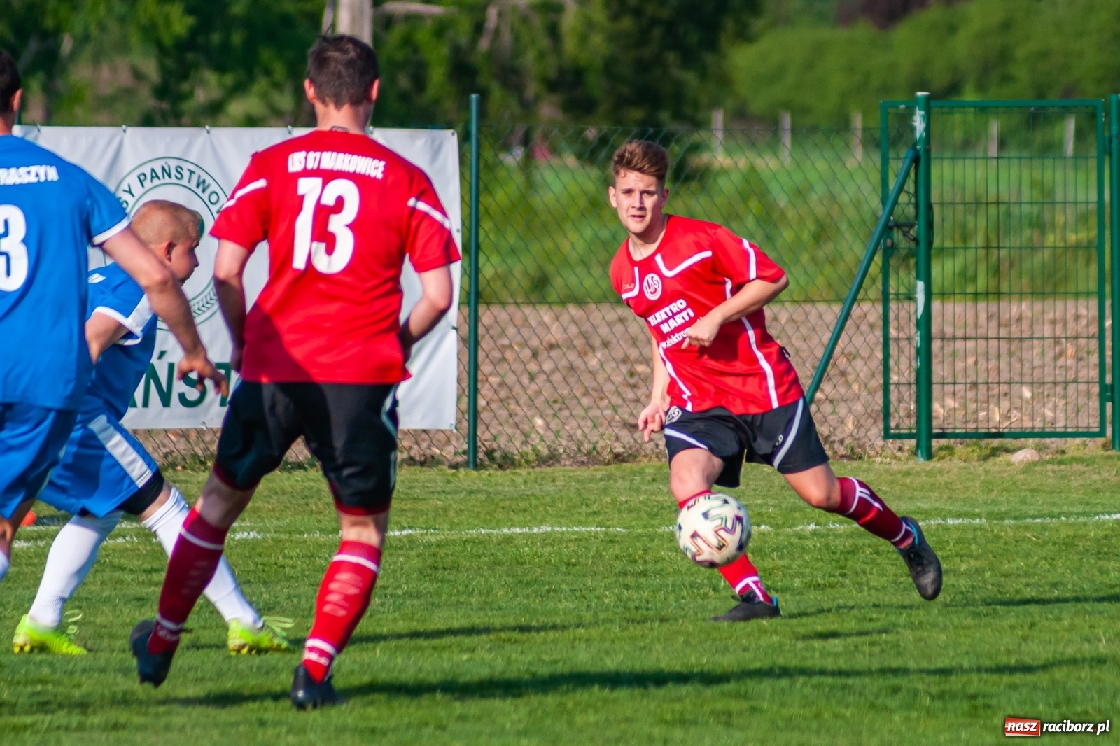 Zdjęcie w galerii na portalu naszraciborz.pl: Błędy Markowic przechyliły szalę zwycięstwa [FOTO] wiadomości z regionu