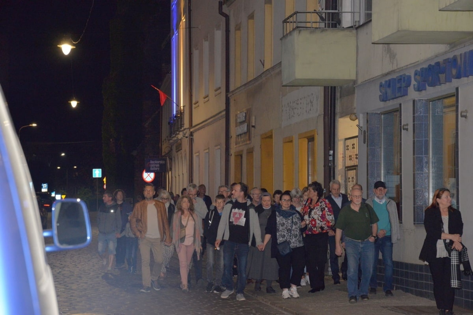 Zdjęcie w galerii na portalu naszraciborz.pl: Muzeum, SOWA i zamek - raciborzanie polubili nocne zwiedzanie wiadomości z regionu