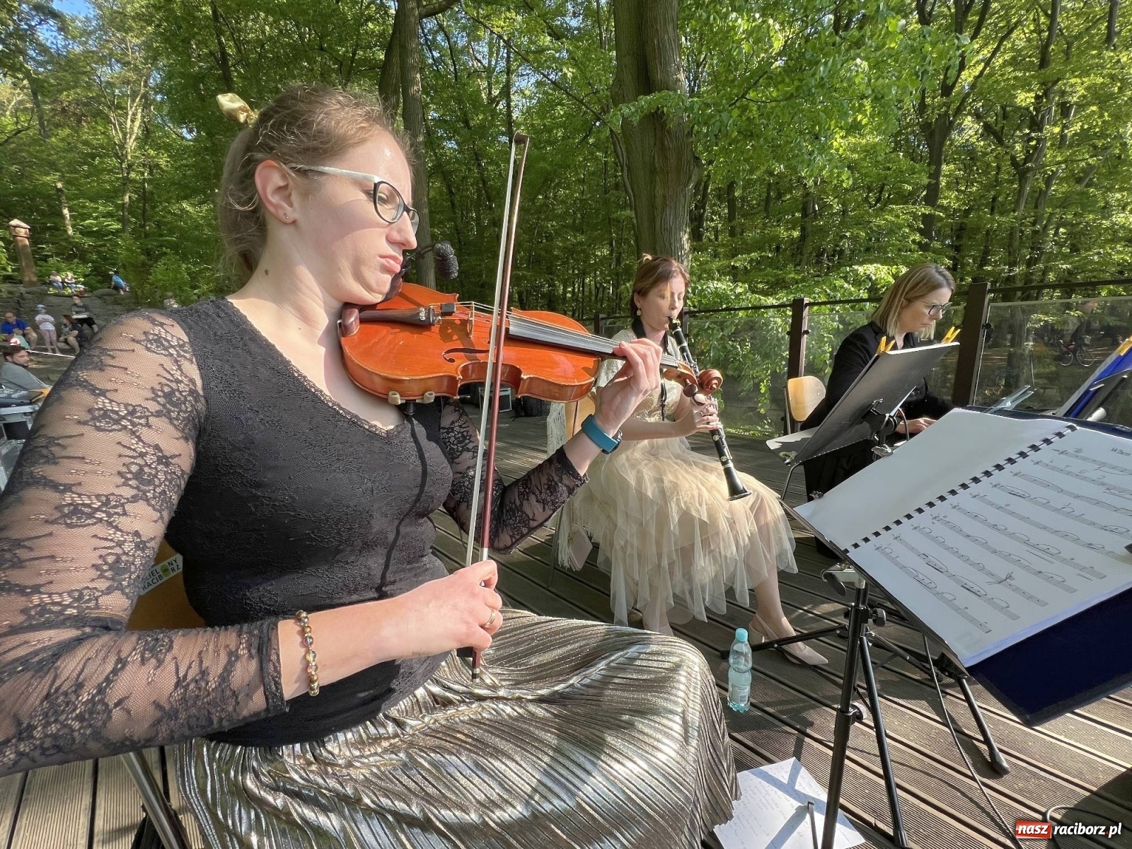 Zdjęcie w galerii na portalu naszraciborz.pl: W muzycznym świecie Walta Disney'a. Koncert w Zaczarowanym Ogrodzie [FOTO i WIDEO] wiadomości z regionu