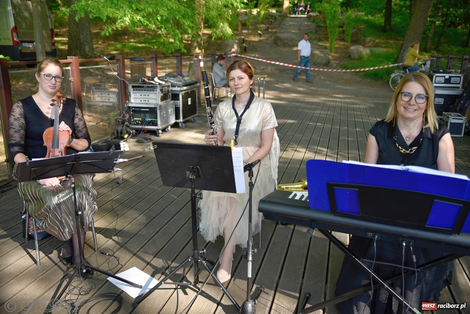 Zdjęcie w galerii na portalu naszraciborz.pl: W muzycznym świecie Walta Disney'a. Koncert w Zaczarowanym Ogrodzie [FOTO i WIDEO] wiadomości z regionu