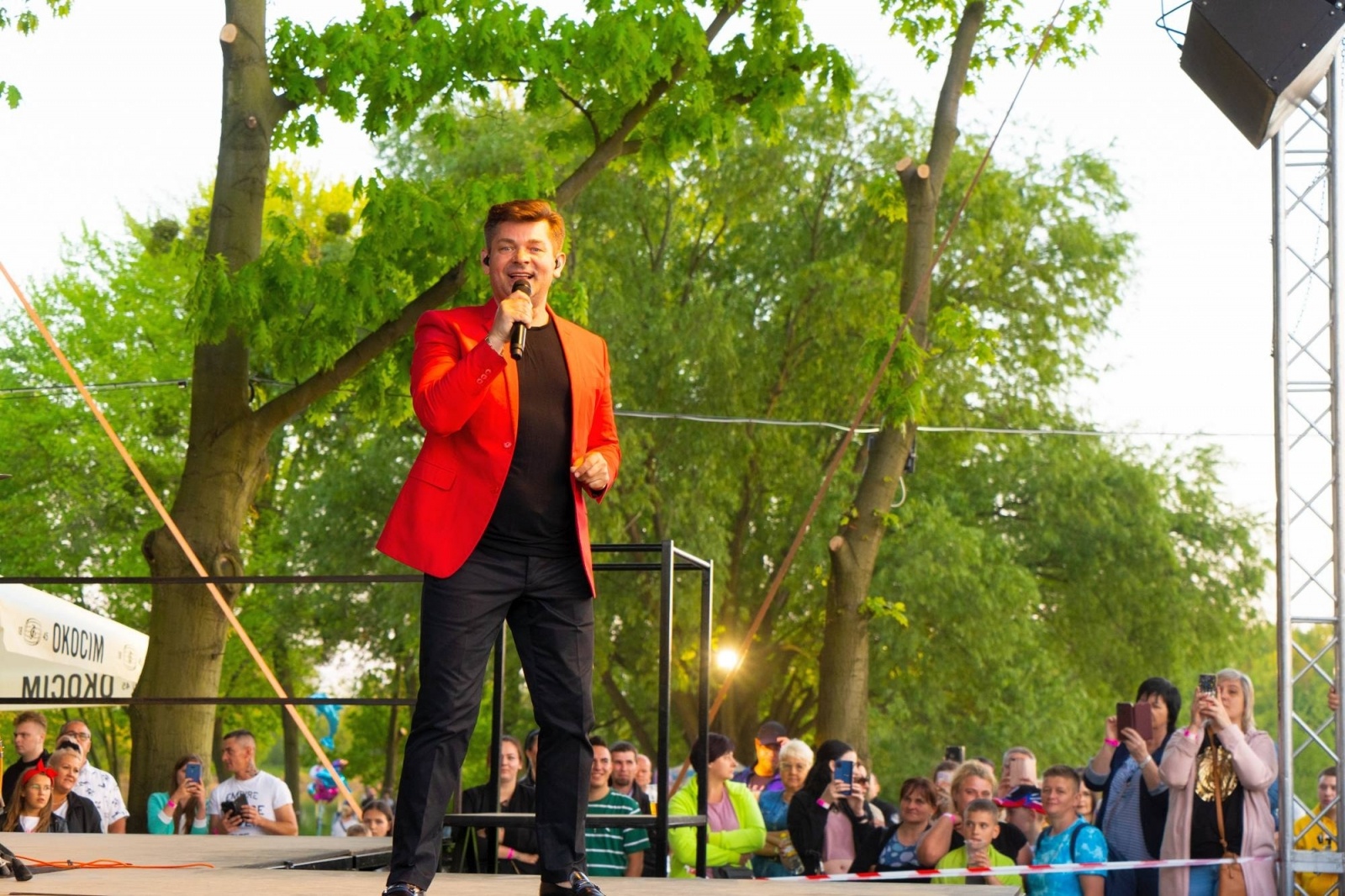Zdjęcie w galerii na portalu naszraciborz.pl: Zenek Martyniuk na Magicznej Plaży w Bukowie [FOTO i WIDEO] wiadomości z regionu