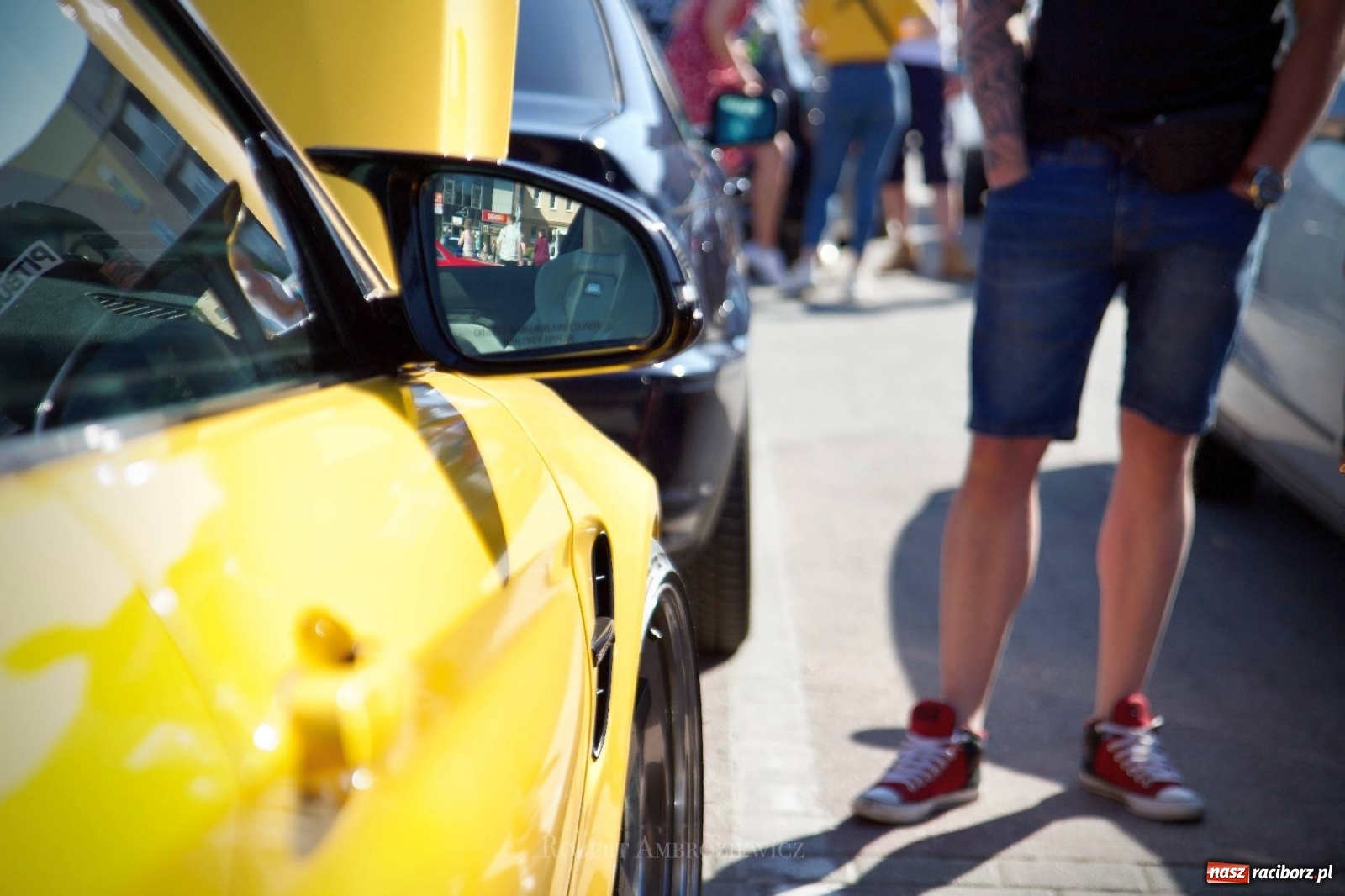 Zdjęcie w galerii na portalu naszraciborz.pl: Gratka dla miłośników motoryzacji na Opawskiej [FOTO] wiadomości z regionu
