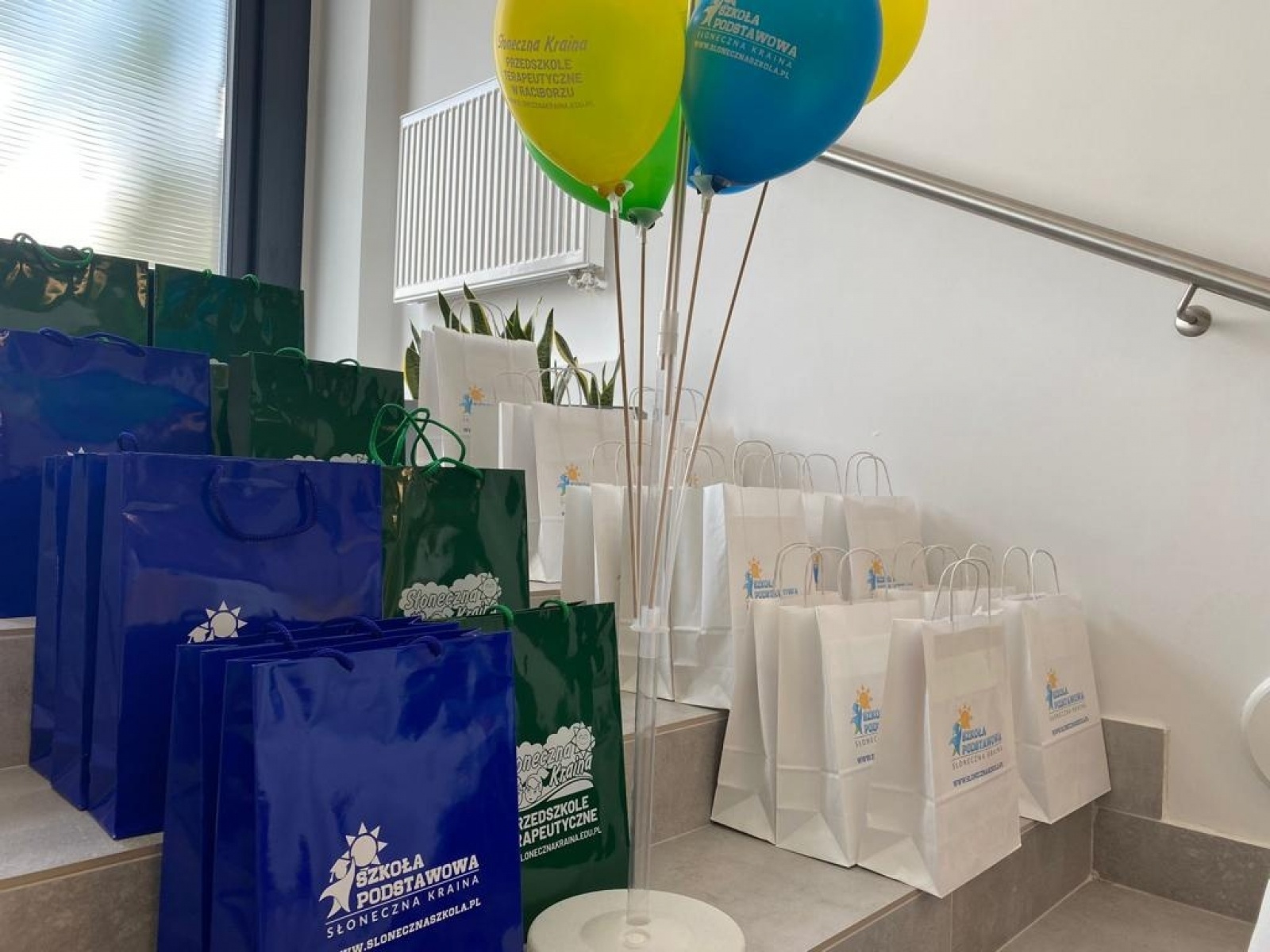 Zdjęcie w galerii na portalu naszraciborz.pl: Tak Słoneczko przy Lwowskiej zmieniło się w Słoneczną Krainę wiadomości z regionu