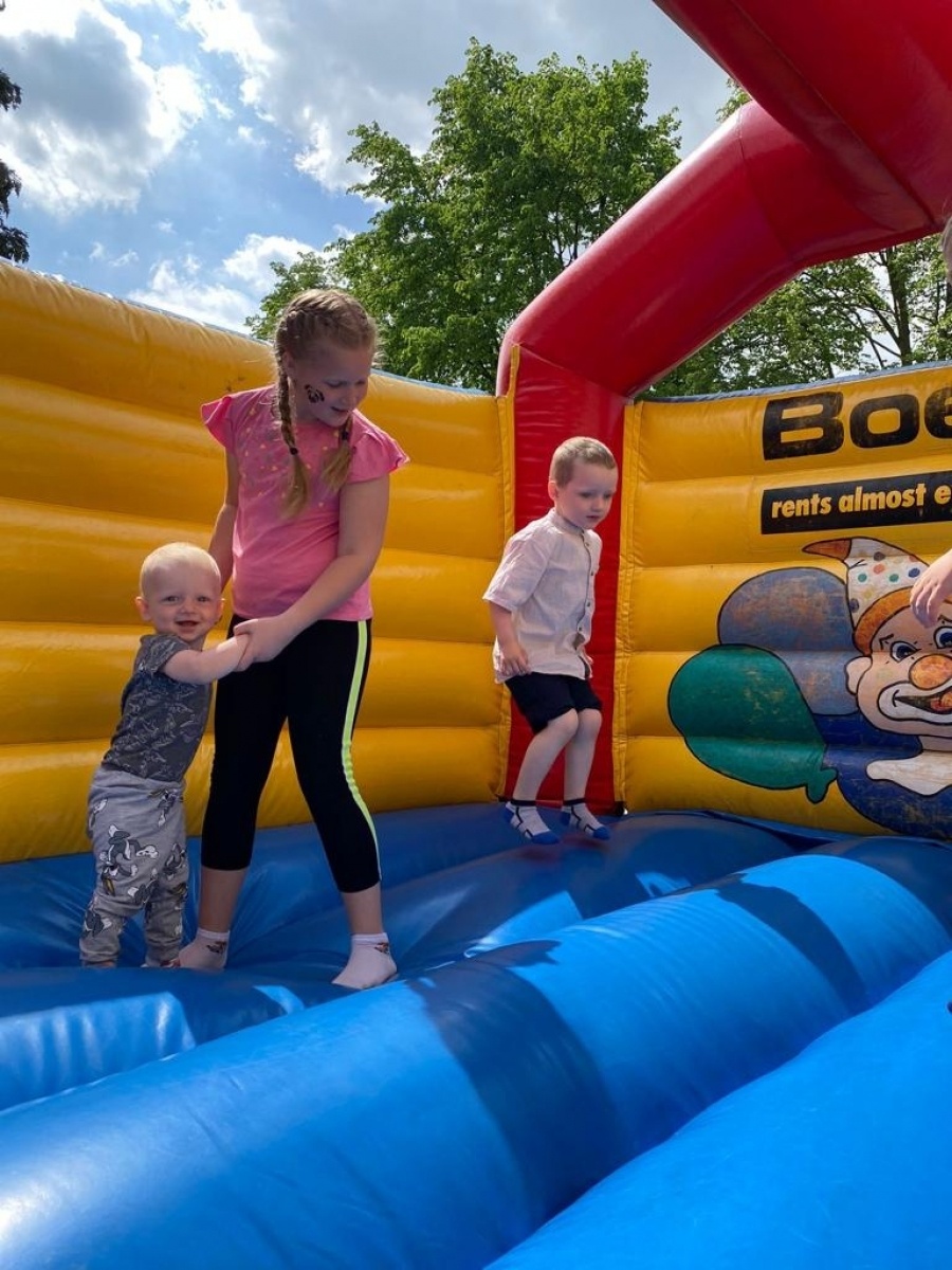 Zdjęcie w galerii na portalu naszraciborz.pl: Tak Słoneczko przy Lwowskiej zmieniło się w Słoneczną Krainę wiadomości z regionu