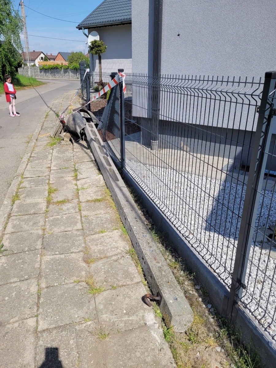 Zdjęcie w galerii na portalu naszraciborz.pl: Pijacki rajd po Płoni. Kierowcę zatrzymano na Ostrogu wiadomości z regionu