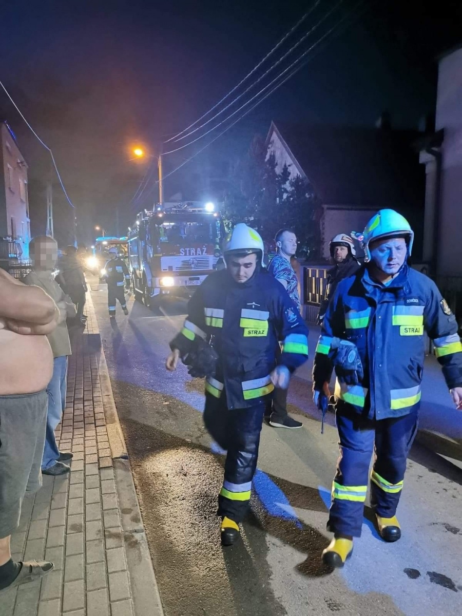 Zdjęcie w galerii na portalu naszraciborz.pl: Pożar pustostanu postawił służby na nogi. To była fałszywka! wiadomości z regionu