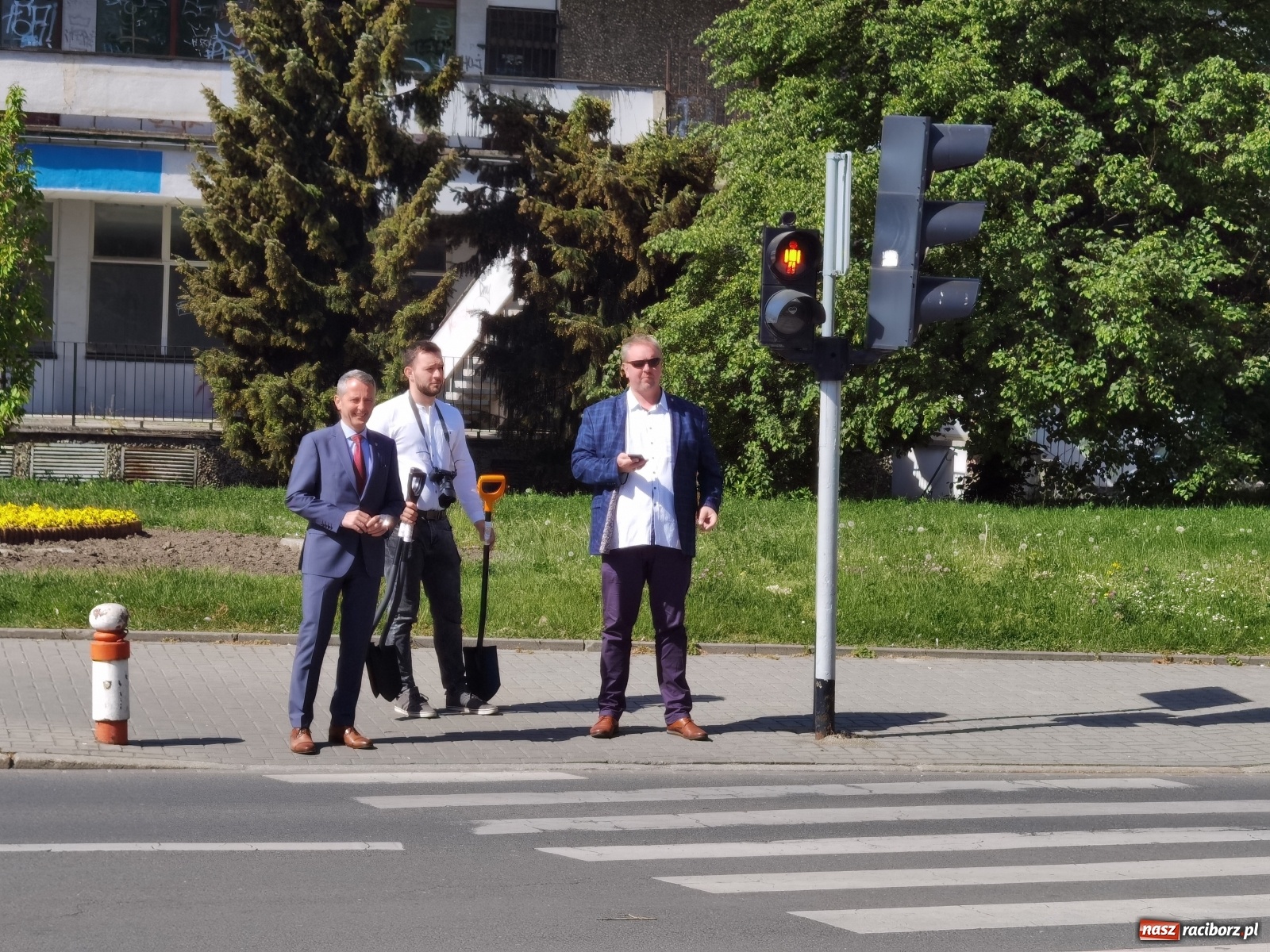 Zdjęcie w galerii na portalu naszraciborz.pl: Szlak azalii i różaneczników staje się coraz większy [FOTO i WIDEO] wiadomości z regionu
