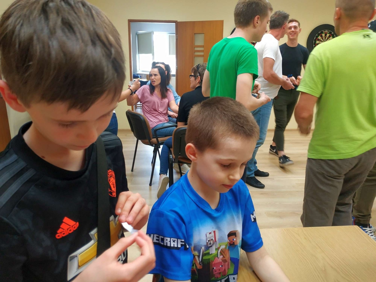 Zdjęcie w galerii na portalu naszraciborz.pl: Amatorska raciborska liga darta - runda III wiadomości z regionu