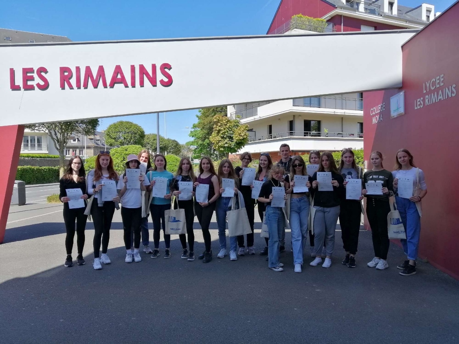 Zdjęcie w galerii na portalu naszraciborz.pl: Uczniowie ZSO nr 1 odkrywają francuską Bretanię! wiadomości z regionu