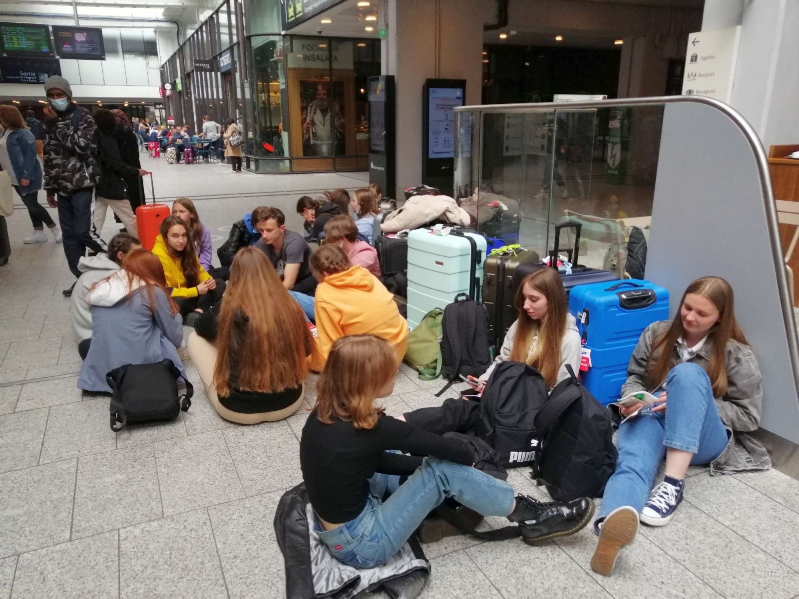 Zdjęcie w galerii na portalu naszraciborz.pl: Uczniowie ZSO nr 1 odkrywają francuską Bretanię! wiadomości z regionu