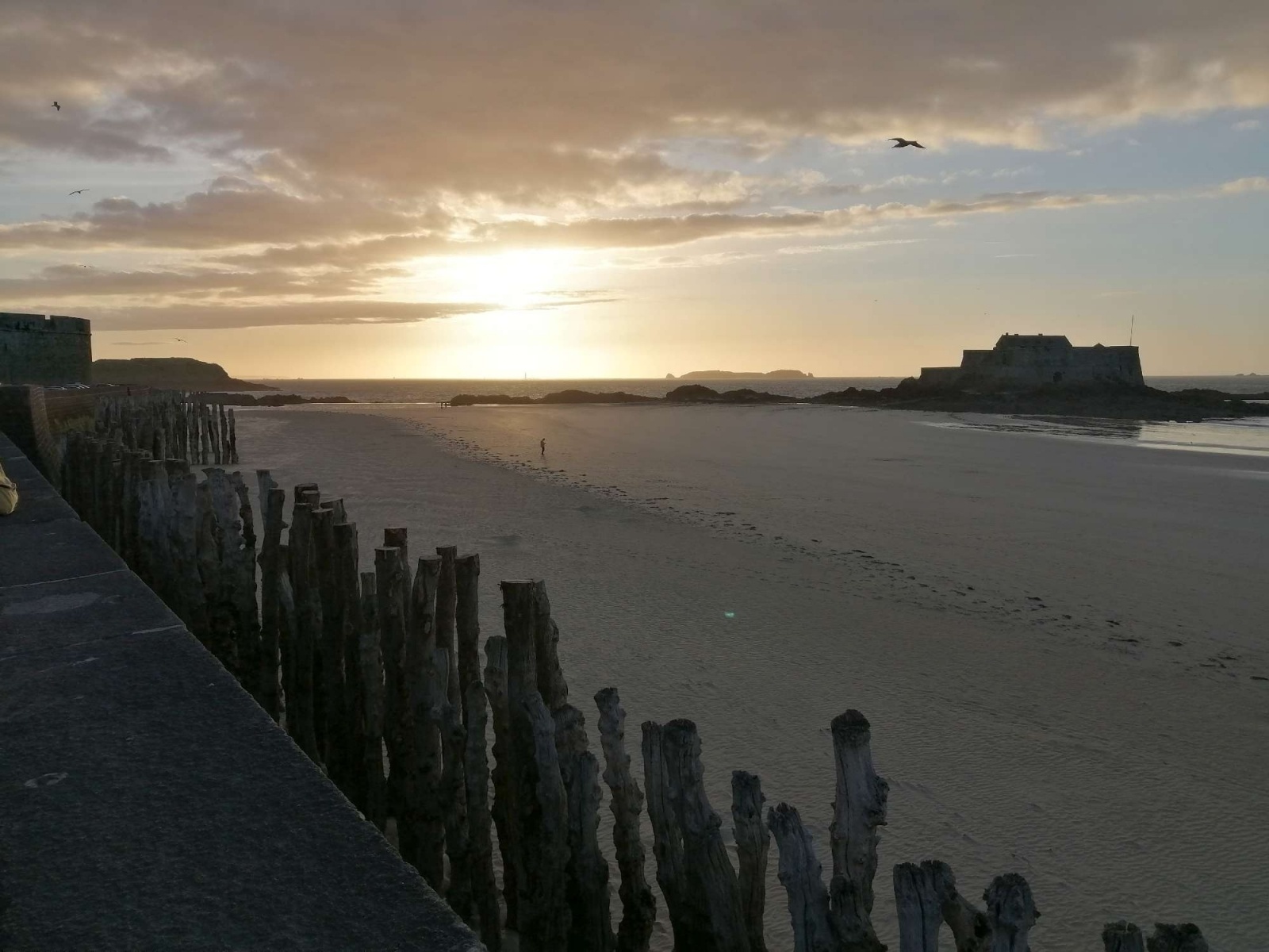 Zdjęcie w galerii na portalu naszraciborz.pl: Uczniowie ZSO nr 1 odkrywają francuską Bretanię! wiadomości z regionu