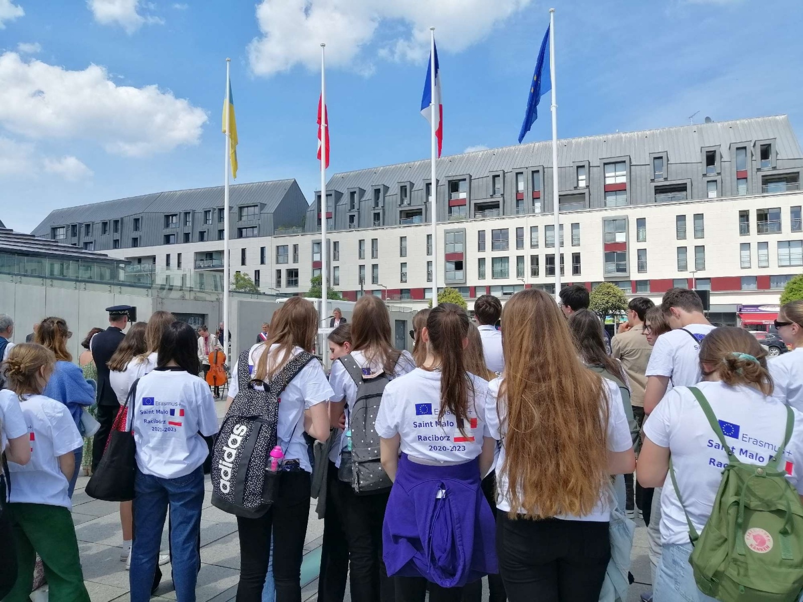 Zdjęcie w galerii na portalu naszraciborz.pl: Uczniowie ZSO nr 1 odkrywają francuską Bretanię! wiadomości z regionu