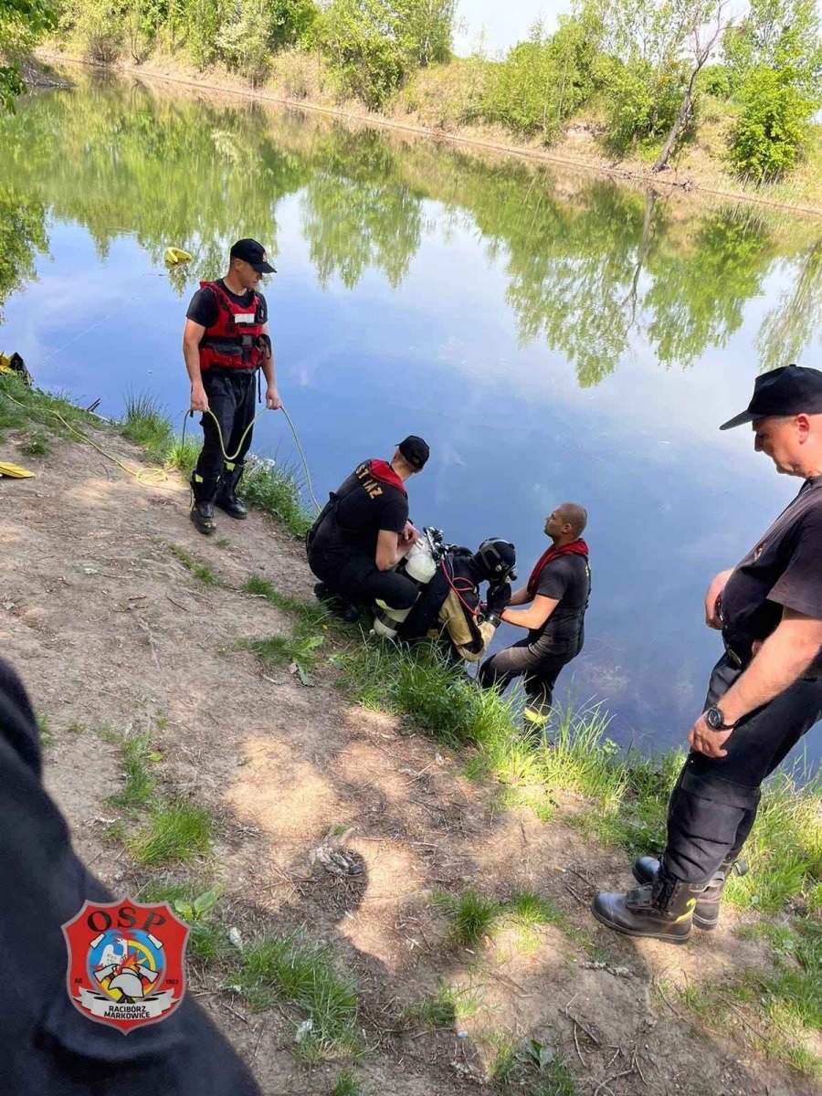 Zdjęcie w galerii na portalu naszraciborz.pl: Ze żwirowni na Ostrogu wyłowiono ciało mężczyzny wiadomości z regionu