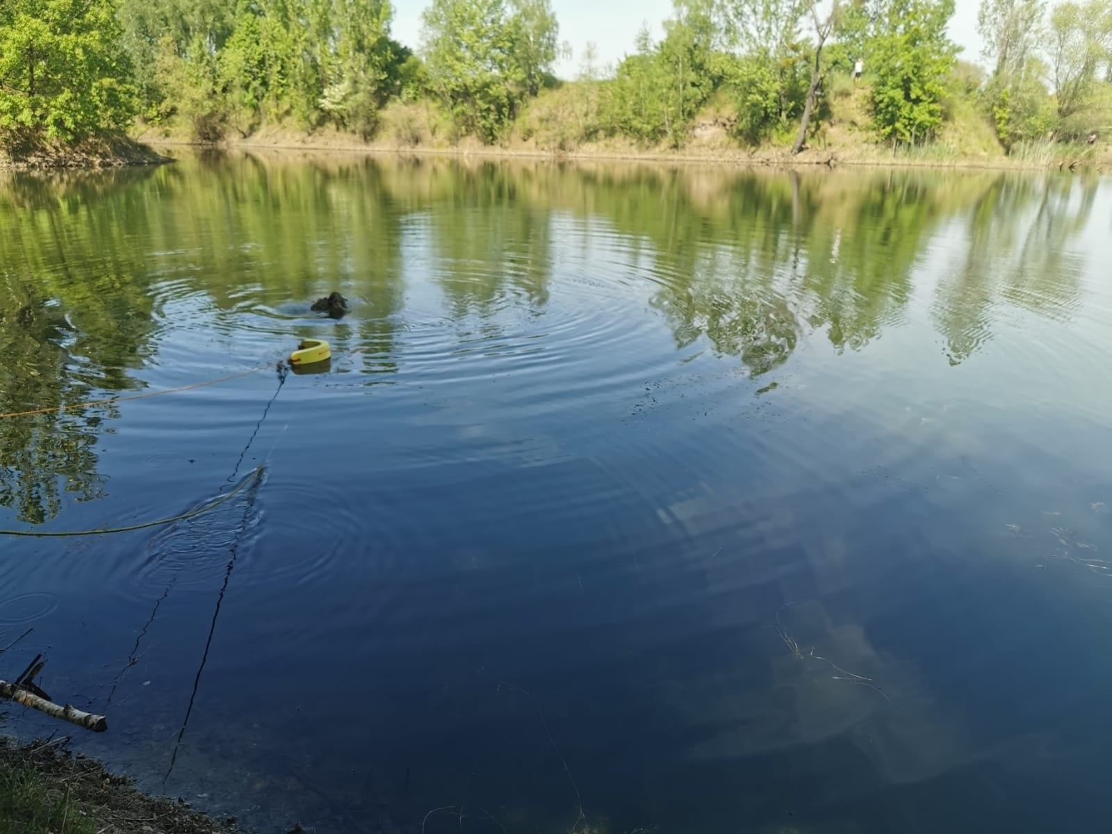 Zdjęcie w galerii na portalu naszraciborz.pl: Ze żwirowni na Ostrogu wyłowiono ciało mężczyzny wiadomości z regionu