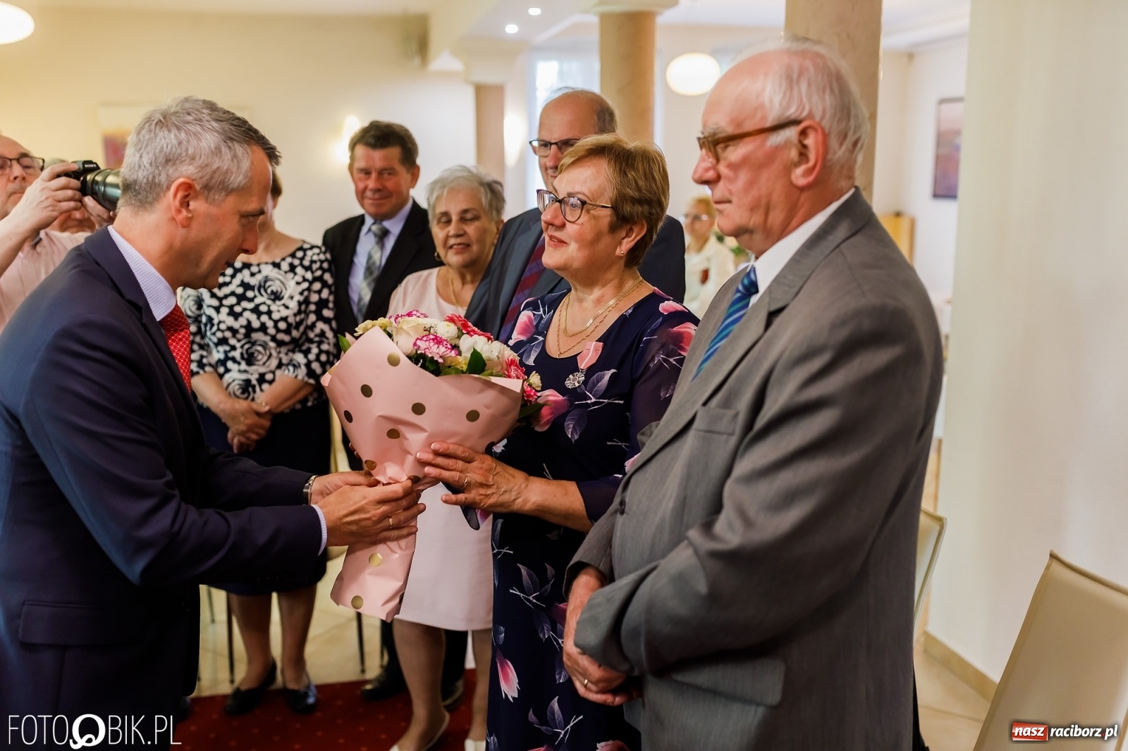 Zdjęcie w galerii na portalu naszraciborz.pl: Złote gody małżeńskie w raciborskim USC [FOTO] wiadomości z regionu