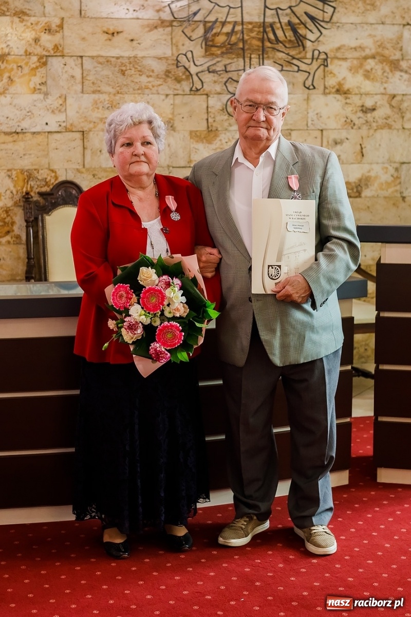 Zdjęcie w galerii na portalu naszraciborz.pl: Złote gody małżeńskie w raciborskim USC [FOTO] wiadomości z regionu