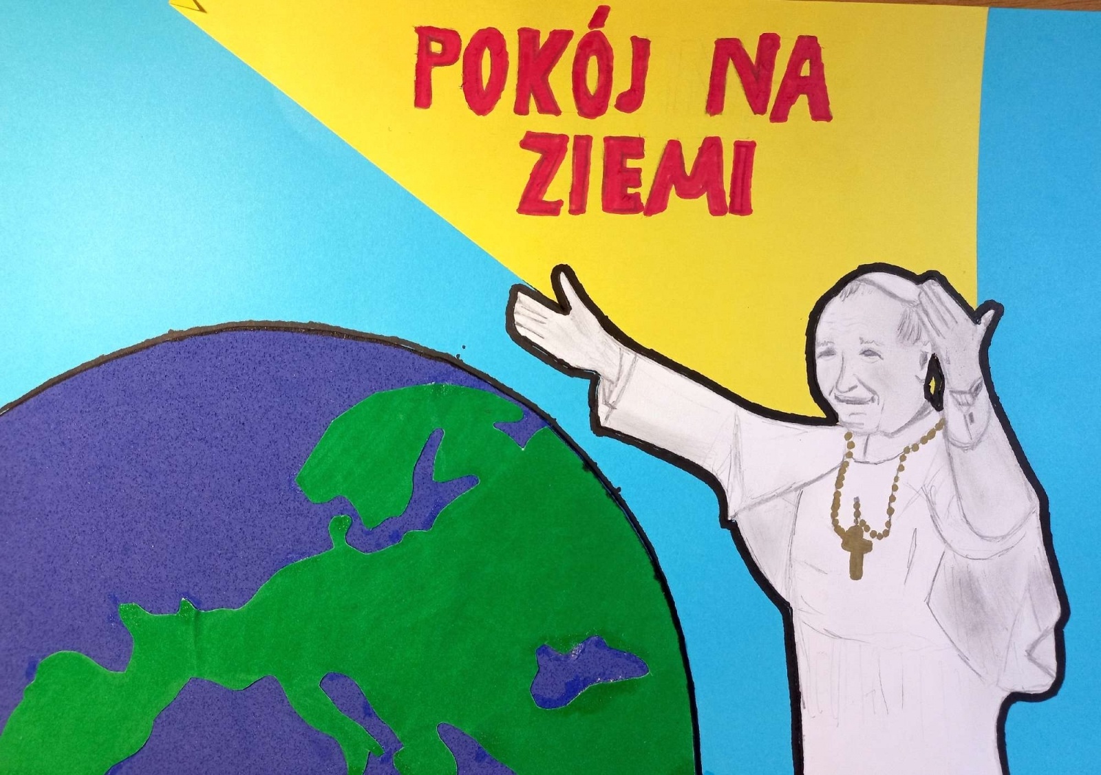 Zdjęcie w galerii na portalu naszraciborz.pl: Jan Paweł II - pielgrzym pokoju. Konkurs w SP 15 wiadomości z regionu