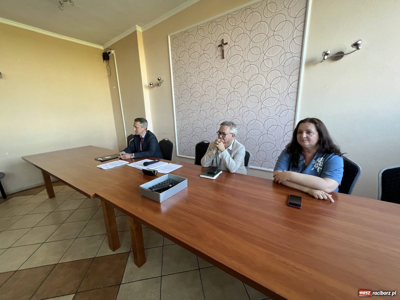 Zdjęcie w galerii na portalu naszraciborz.pl: Gmina Pietrowice Wielkie nie chce smrodu i raka. Prezydent Polowy usłyszał wiele gorzkich słów wiadomości z regionu
