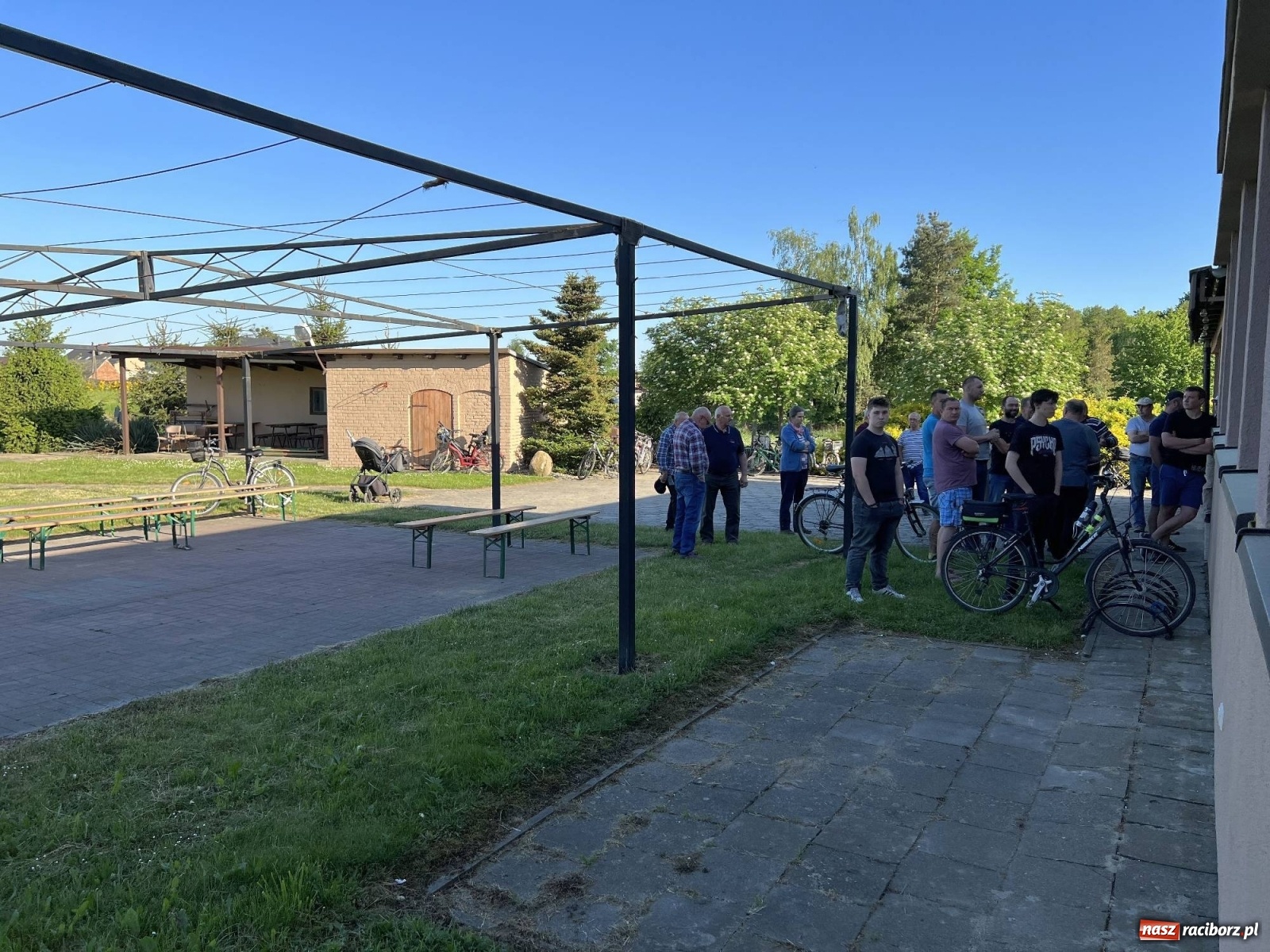 Zdjęcie w galerii na portalu naszraciborz.pl: Gmina Pietrowice Wielkie nie chce smrodu i raka. Prezydent Polowy usłyszał wiele gorzkich słów wiadomości z regionu