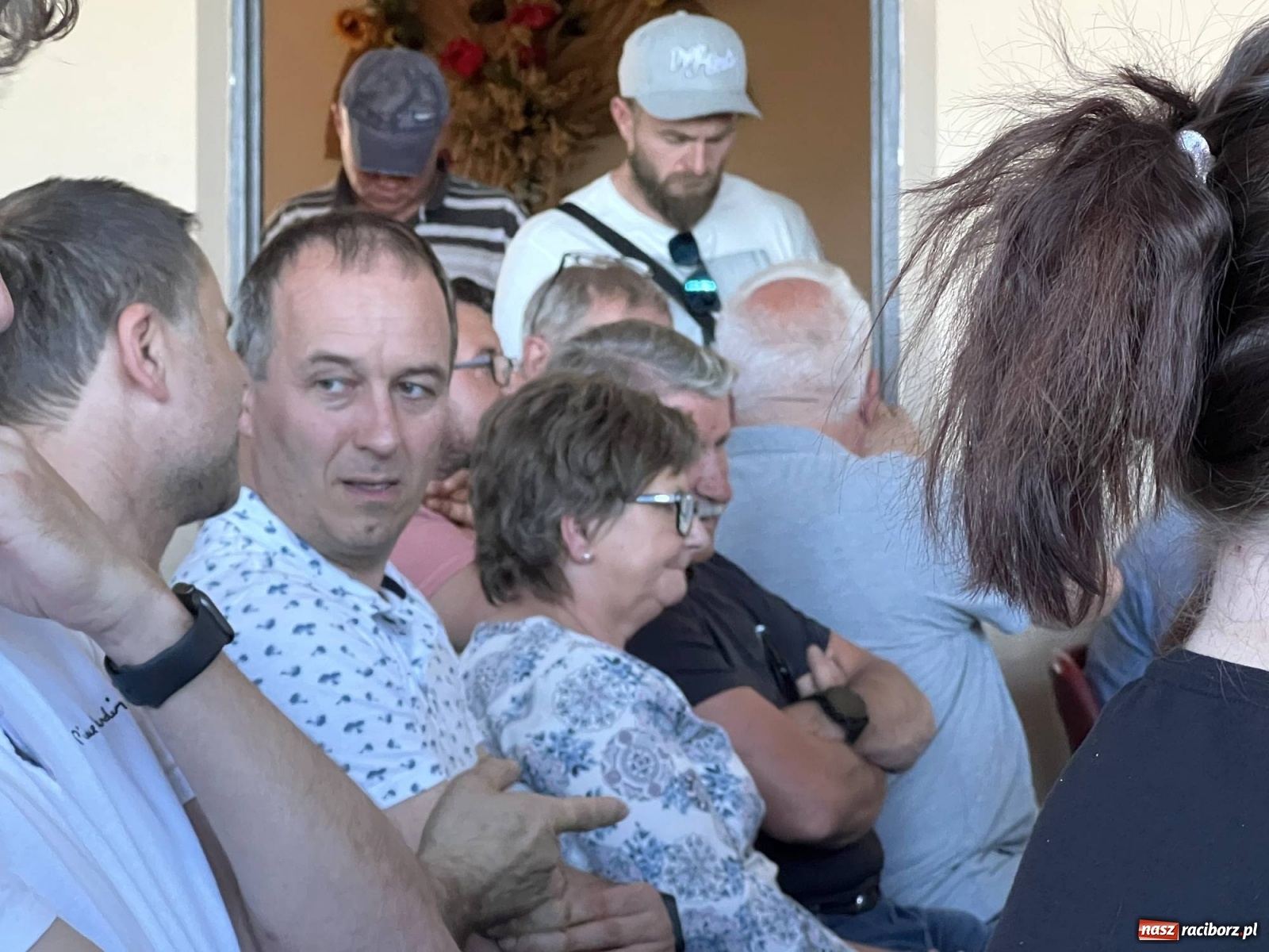 Zdjęcie w galerii na portalu naszraciborz.pl: Gmina Pietrowice Wielkie nie chce smrodu i raka. Prezydent Polowy usłyszał wiele gorzkich słów wiadomości z regionu