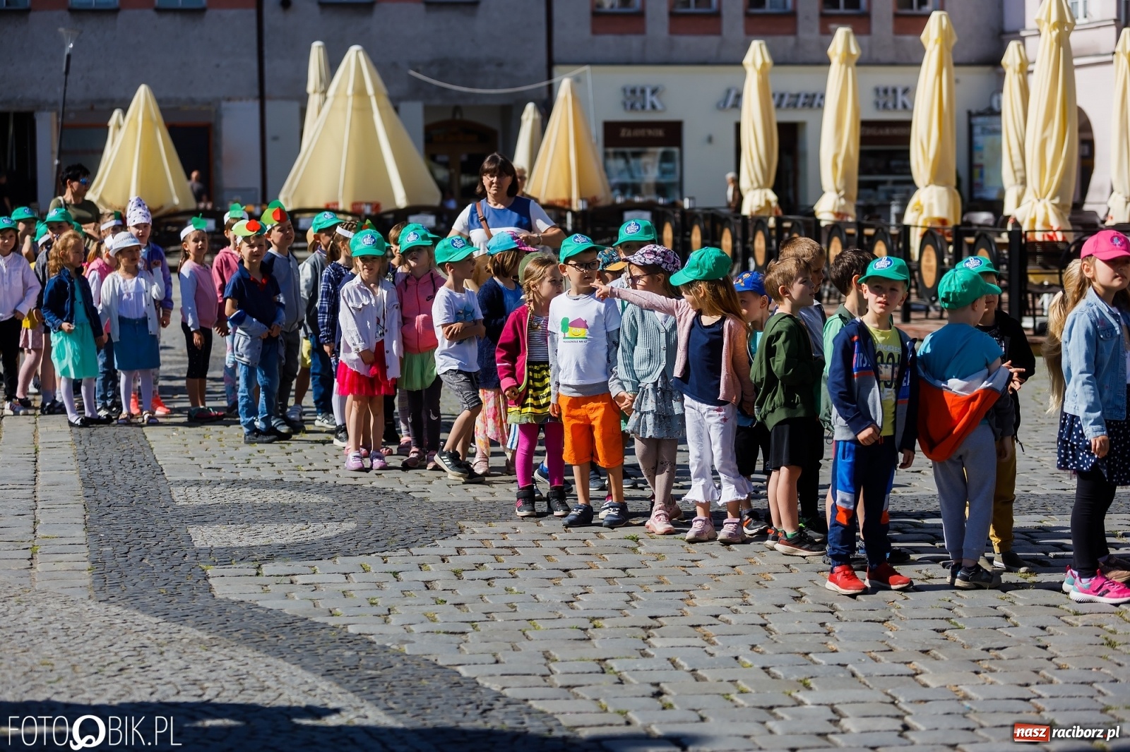 Zdjęcie w galerii na portalu naszraciborz.pl: Festyn ekologiczny na raciborskim Rynku [FOTO i WIDEO] wiadomości z regionu