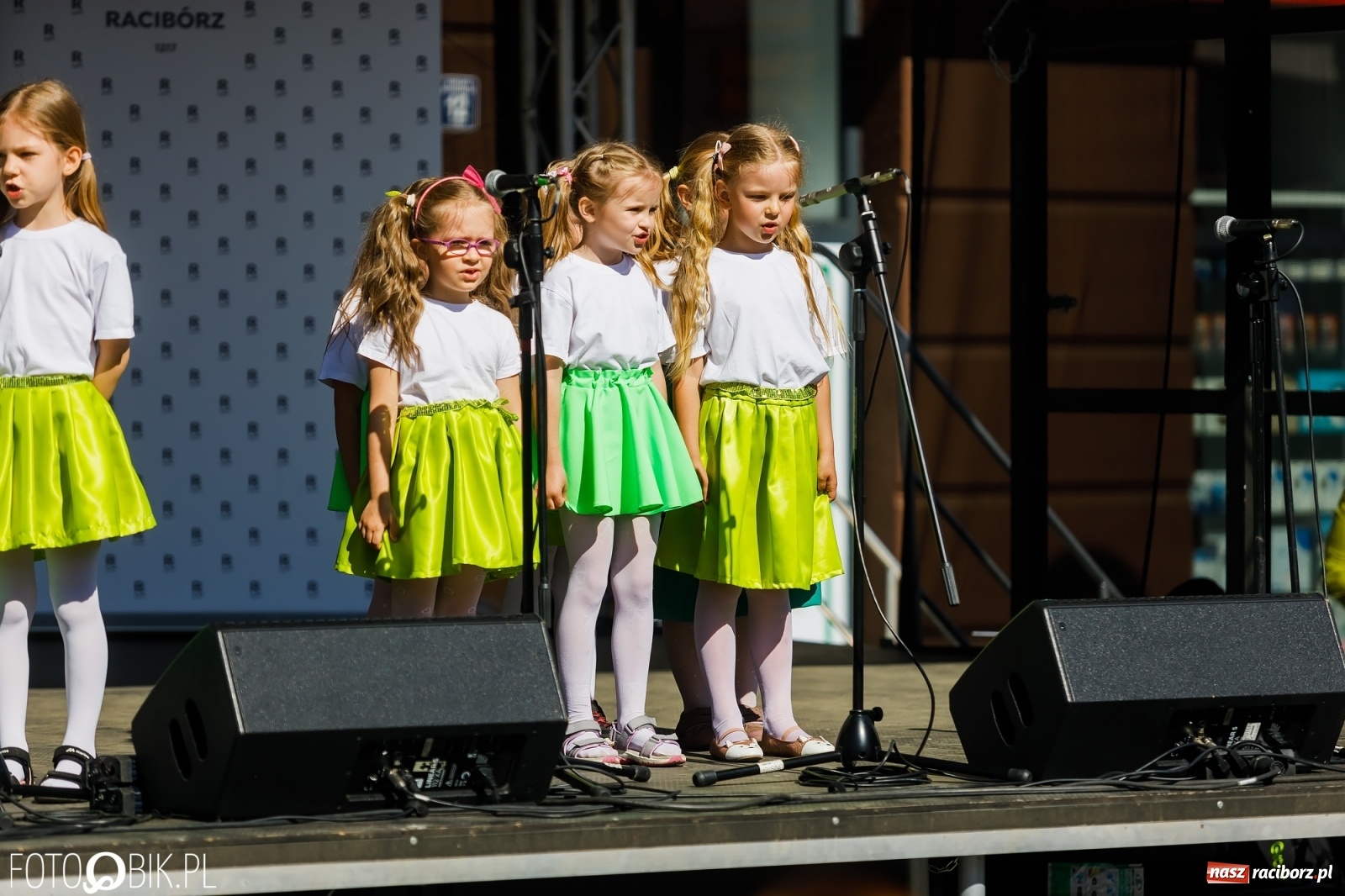 Zdjęcie w galerii na portalu naszraciborz.pl: Festyn ekologiczny na raciborskim Rynku [FOTO i WIDEO] wiadomości z regionu
