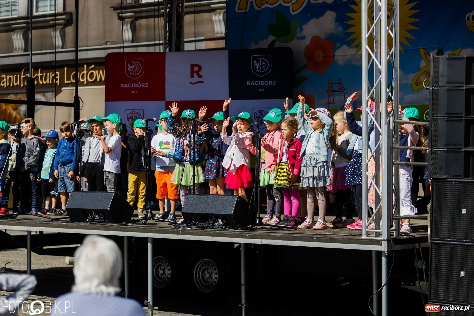 Zdjęcie w galerii na portalu naszraciborz.pl: Festyn ekologiczny na raciborskim Rynku [FOTO i WIDEO] wiadomości z regionu