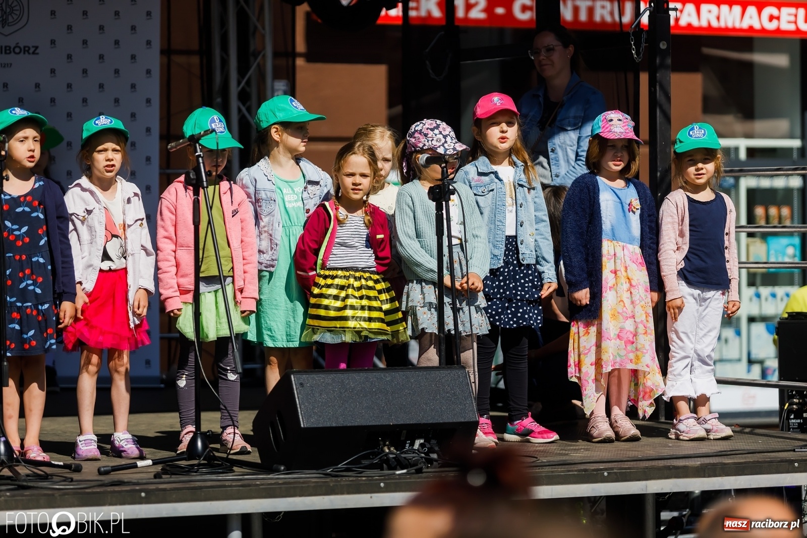 Zdjęcie w galerii na portalu naszraciborz.pl: Festyn ekologiczny na raciborskim Rynku [FOTO i WIDEO] wiadomości z regionu