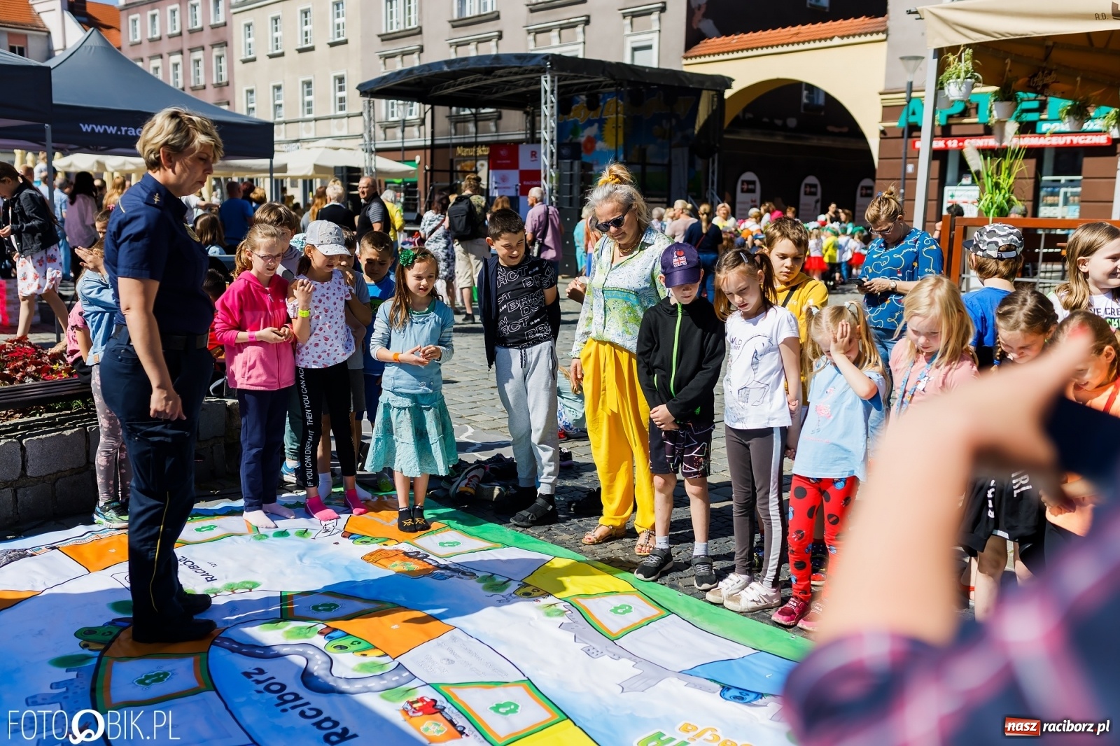 Zdjęcie w galerii na portalu naszraciborz.pl: Festyn ekologiczny na raciborskim Rynku [FOTO i WIDEO] wiadomości z regionu