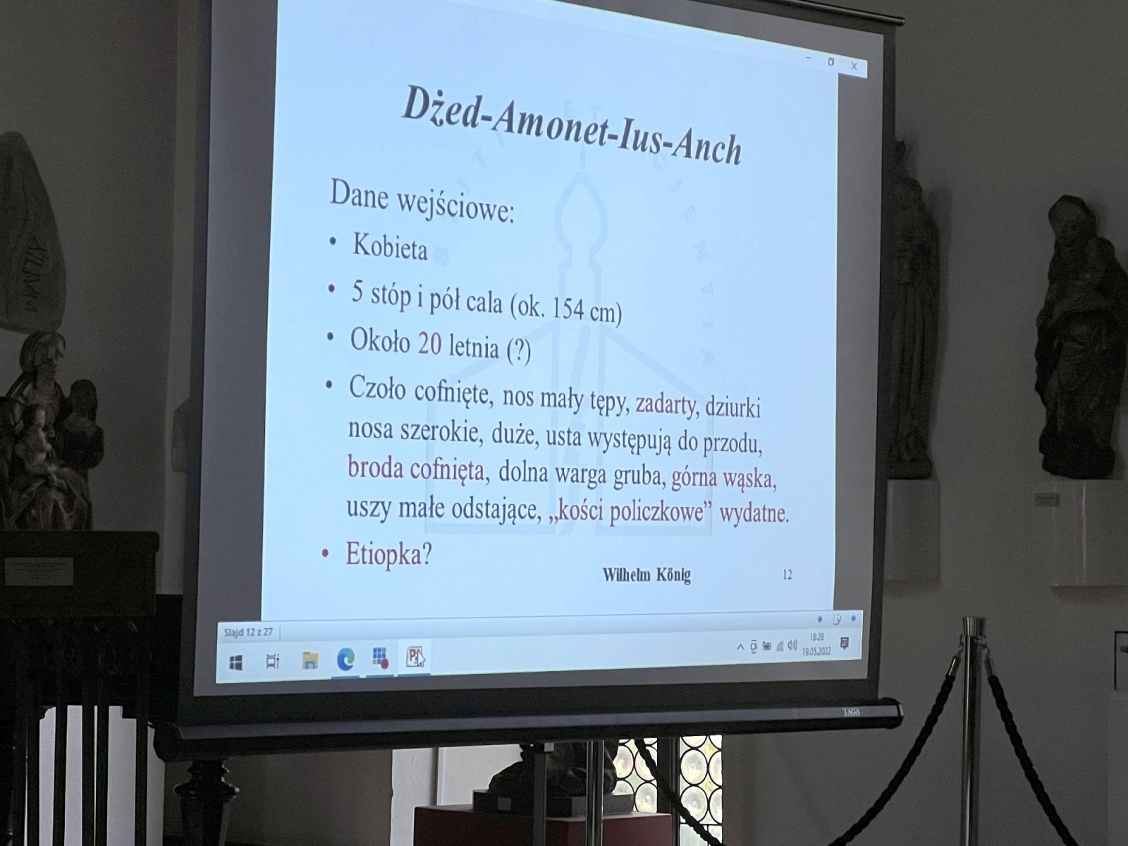 Zdjęcie w galerii na portalu naszraciborz.pl: Pokazano jak wyglądała Egipcjanka z raciborskiego Muzeum. Była piękna jak Nefretete wiadomości z regionu